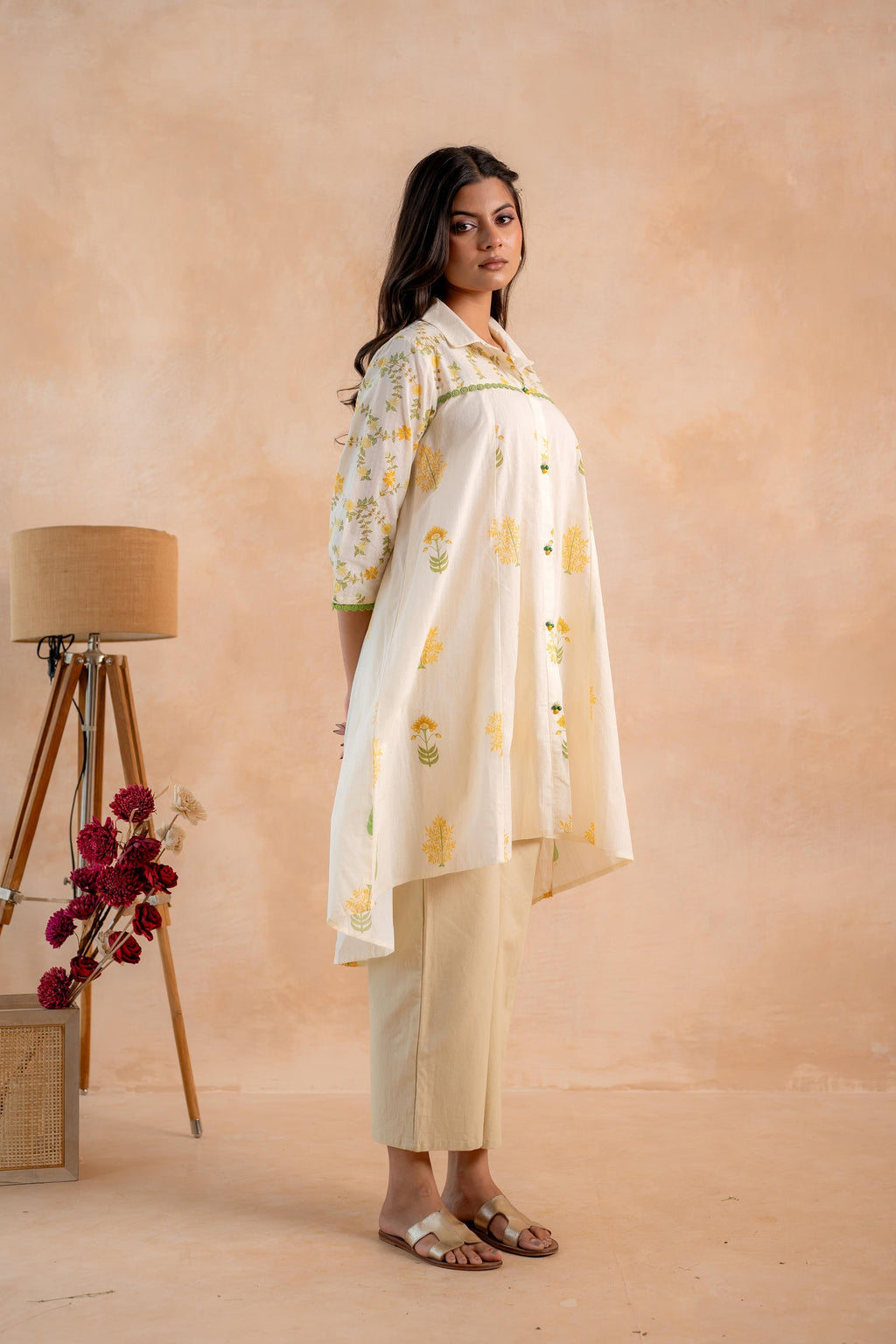 Juniper Off-White Garden Printed A-Line Tunic Kurta