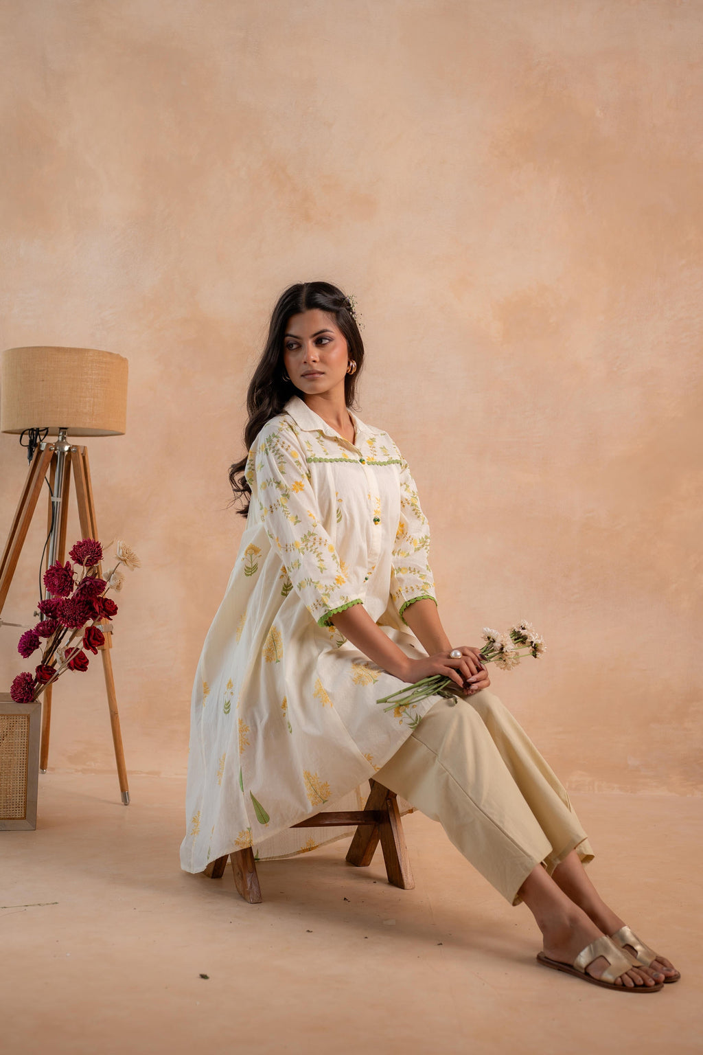 Juniper Off-White Garden Printed A-Line Tunic Kurta