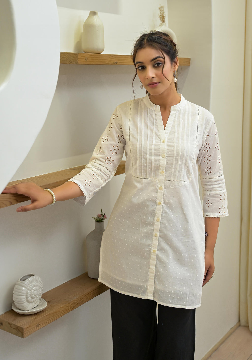 Juniper Women's White Solid Cotton Tunic With Schiffli Work