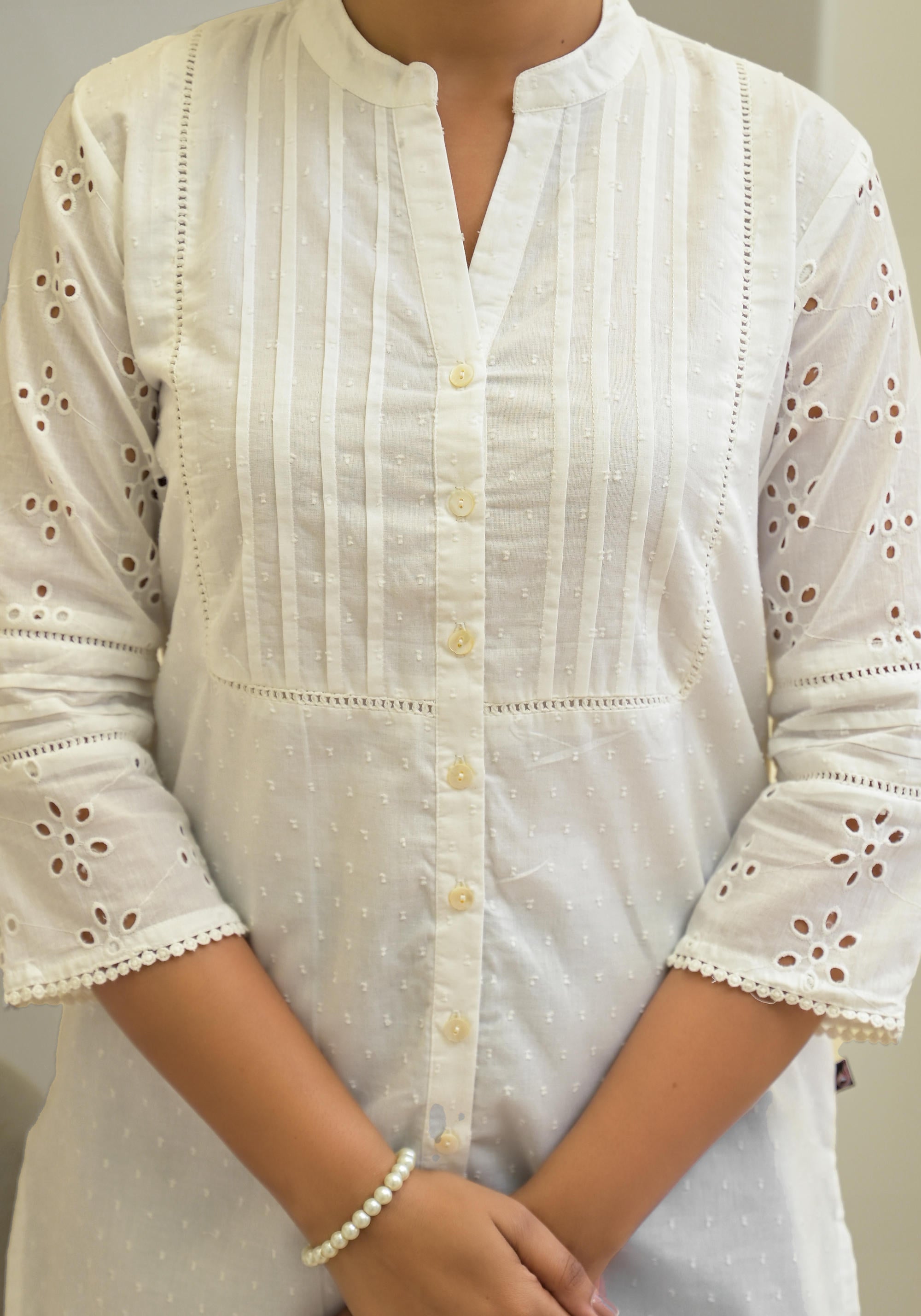 Juniper Women's White Solid Cotton Tunic With Schiffli Work