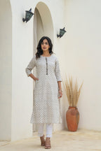 Juniper White Minimal Motif Printed Kurta - Distacart