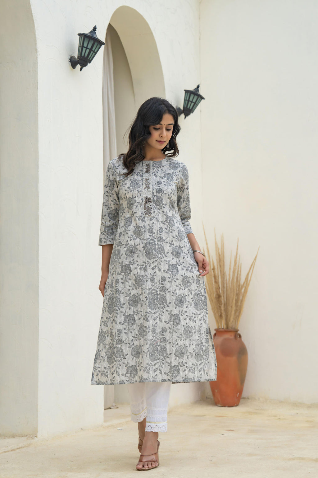 Juniper Grey Floral Printed Kurta - Distacart