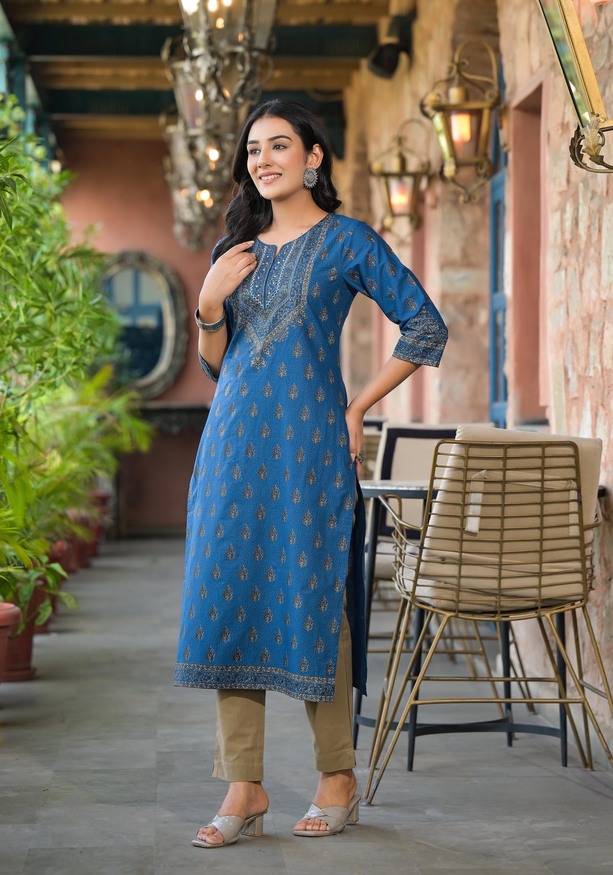 Juniper Women's Blue Ethnic Motif Printed Cotton Kurta