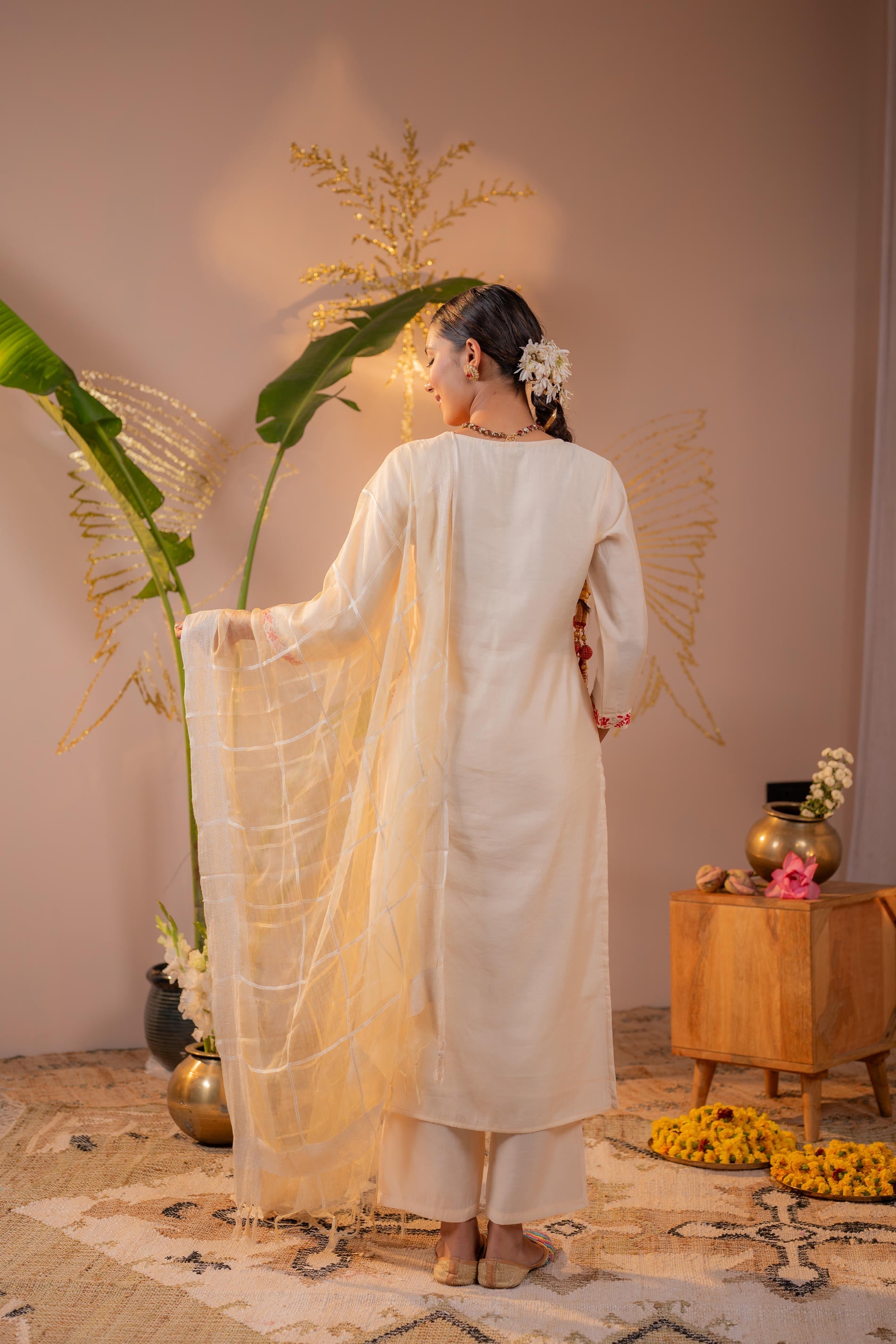 Juniper Ivory Coral Blossom Printed Kurta Pant And Dupatta Set - Distacart