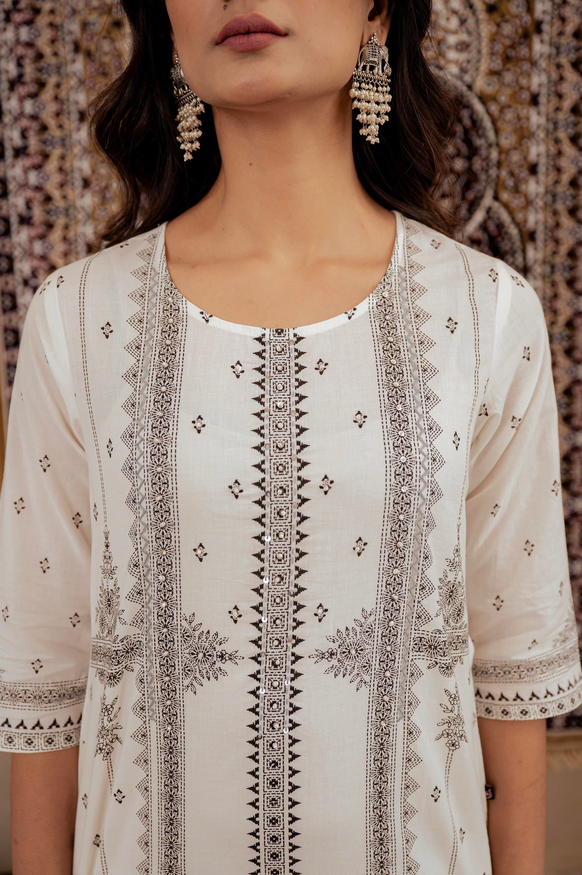 Juniper Black & White Geometric Printed Cotton Kurta With Palazzo & Printed Dupatta - Distacart