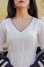 Juniper White Ethnic Motif Printed Dress & Dupatta Set With Thread Work - Distacart