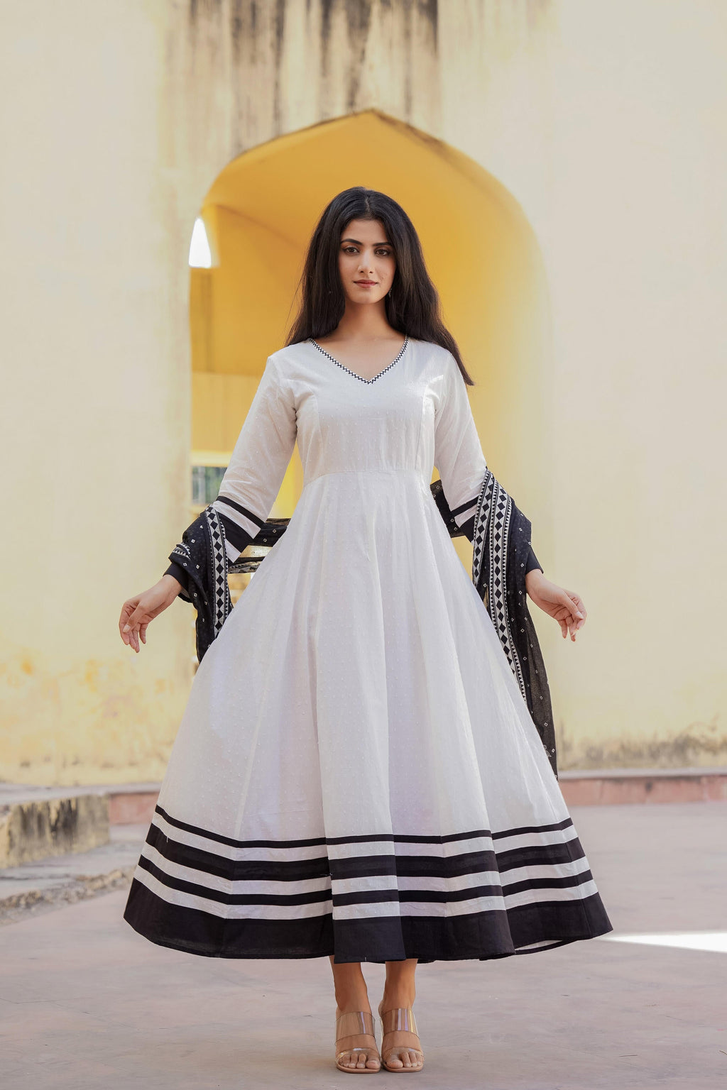 Juniper White Ethnic Motif Printed Dress & Dupatta Set With Thread Work - Distacart