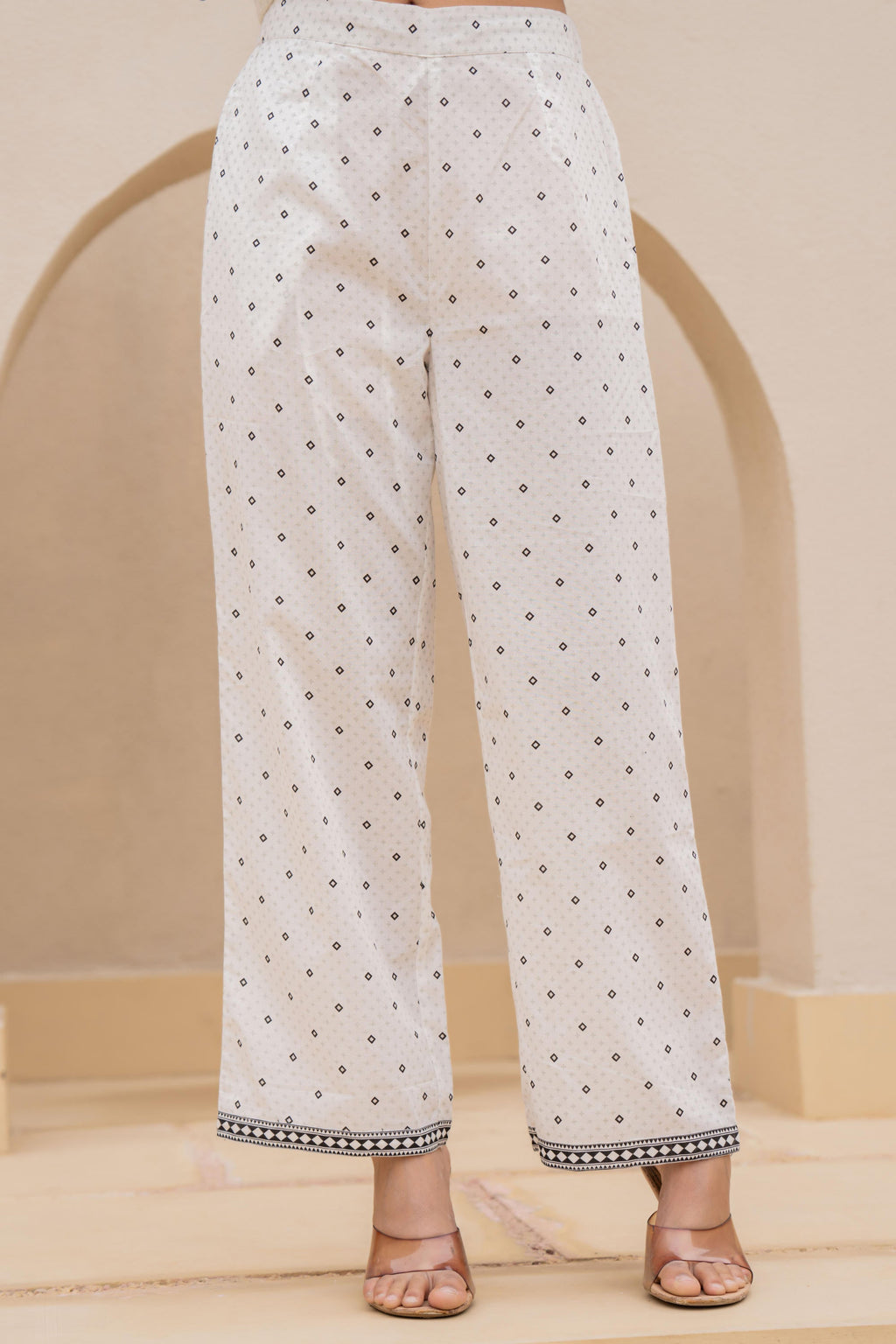 Juniper White Printed Kurta Set With Palazzo & Dupatta - Distacart