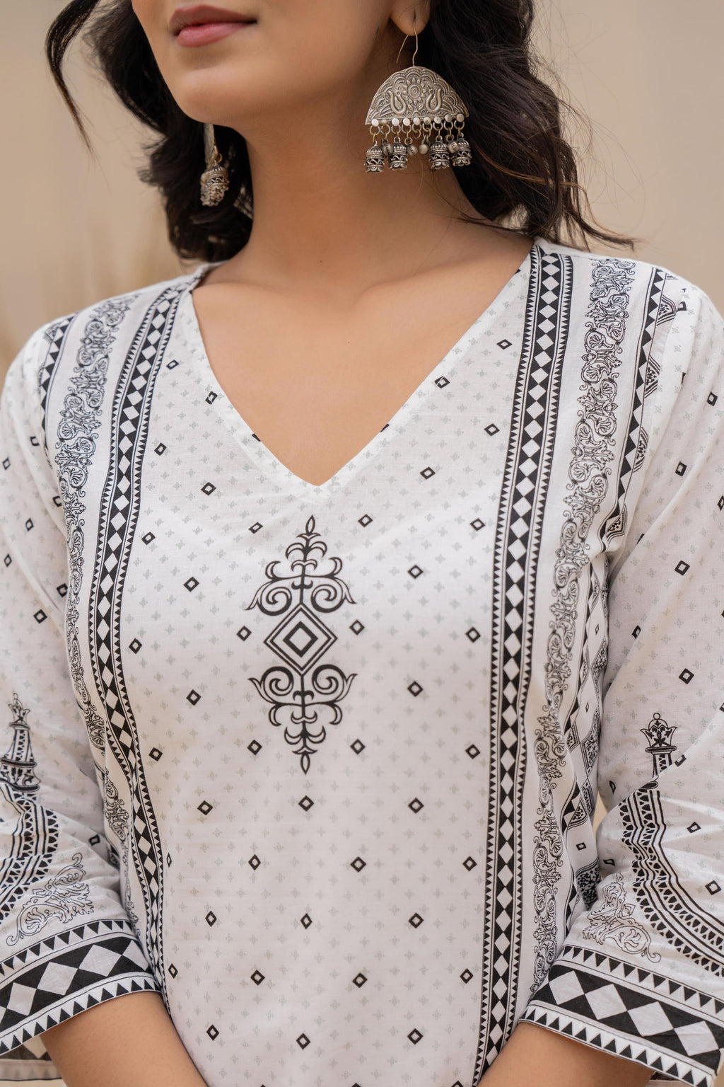 Juniper White Printed Kurta Set with Palazzo & Dupatta - Distacart
