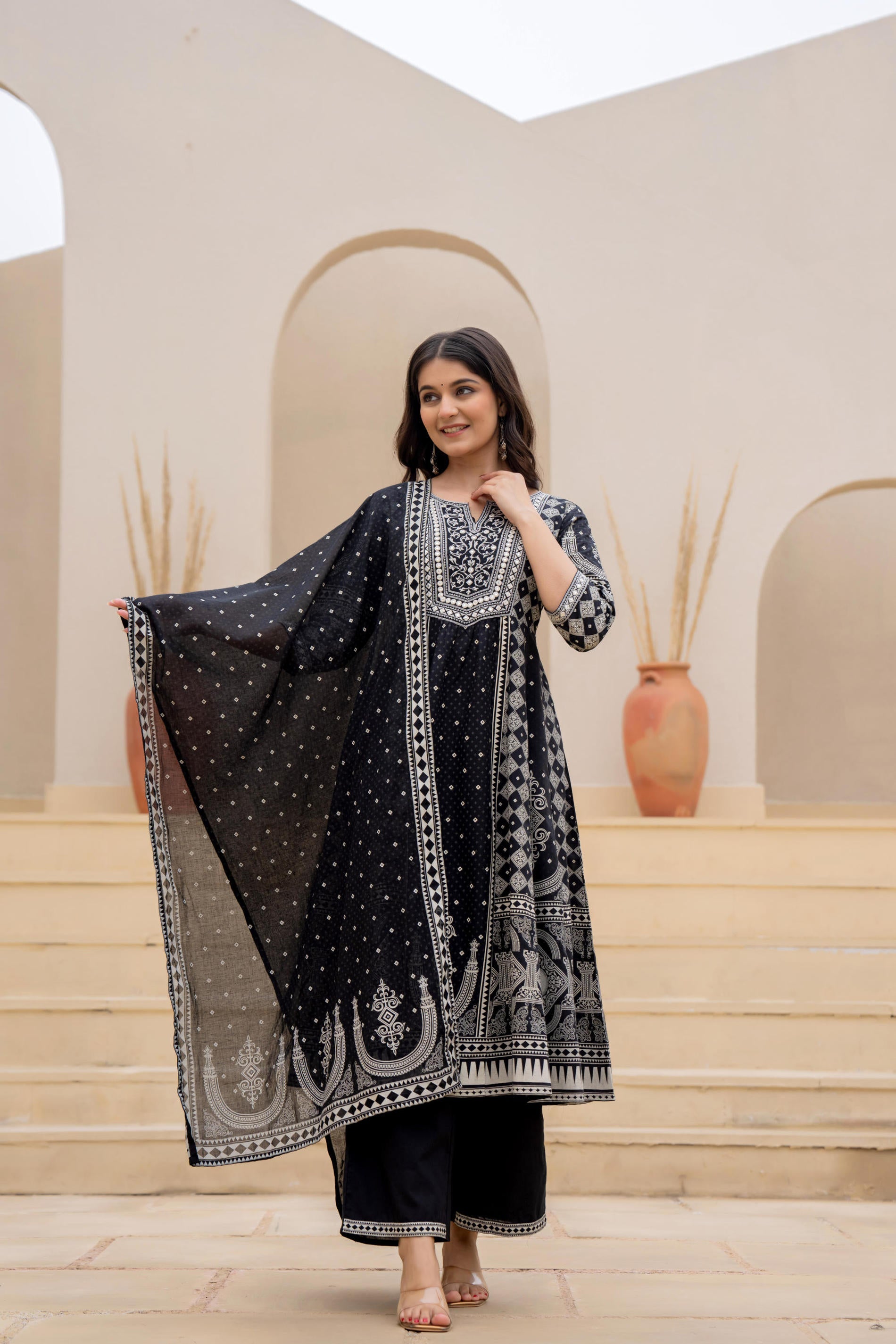 Juniper Black Ethnic Motif Printed Kurta Set With Thread & Mirror Work - Distacart