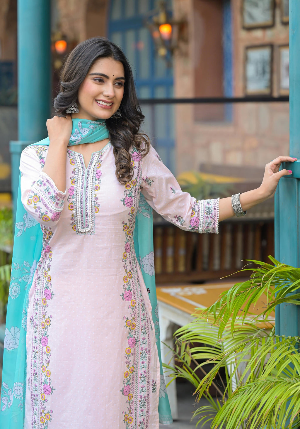 Juniper Onion Pink Embroidered Kurta Set With Aqua Floral Dupatta - Distacart