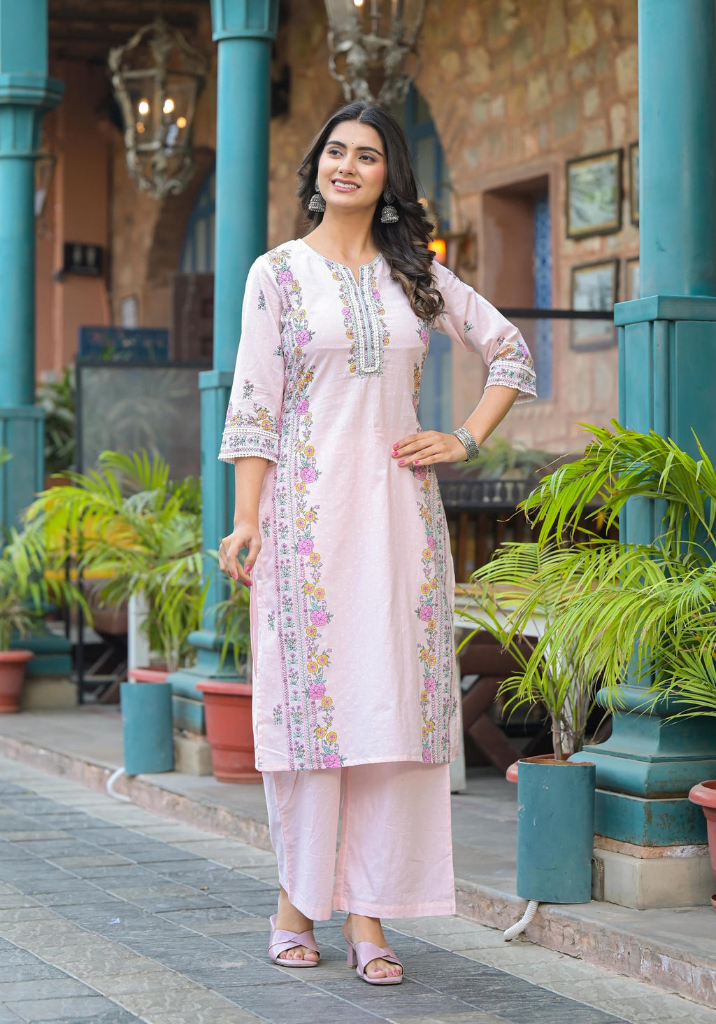 Juniper Onion Pink Embroidered Kurta Set with Aqua Floral Dupatta - Distacart