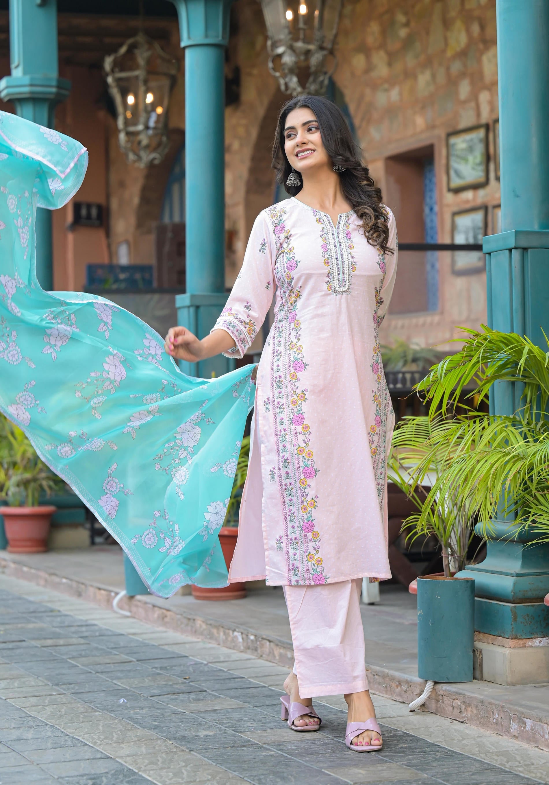 Juniper Onion Pink Embroidered Kurta Set with Aqua Floral Dupatta - Distacart