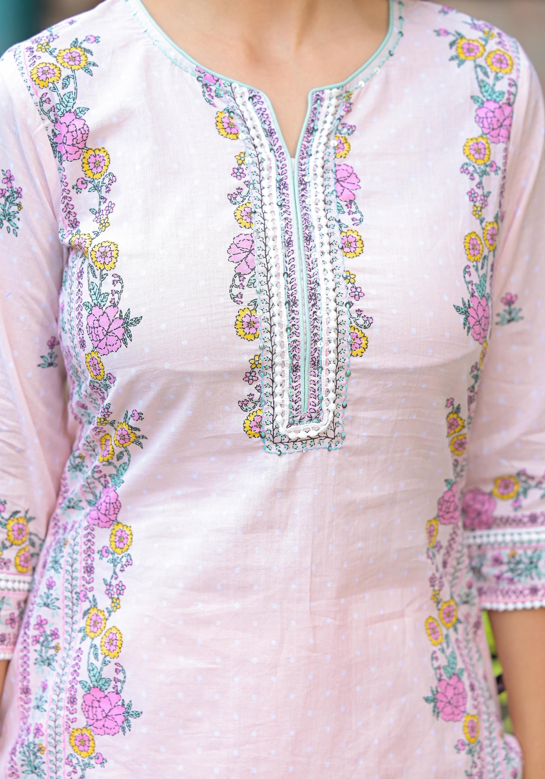 Juniper Onion Pink Embroidered Kurta Set with Aqua Floral Dupatta - Distacart
