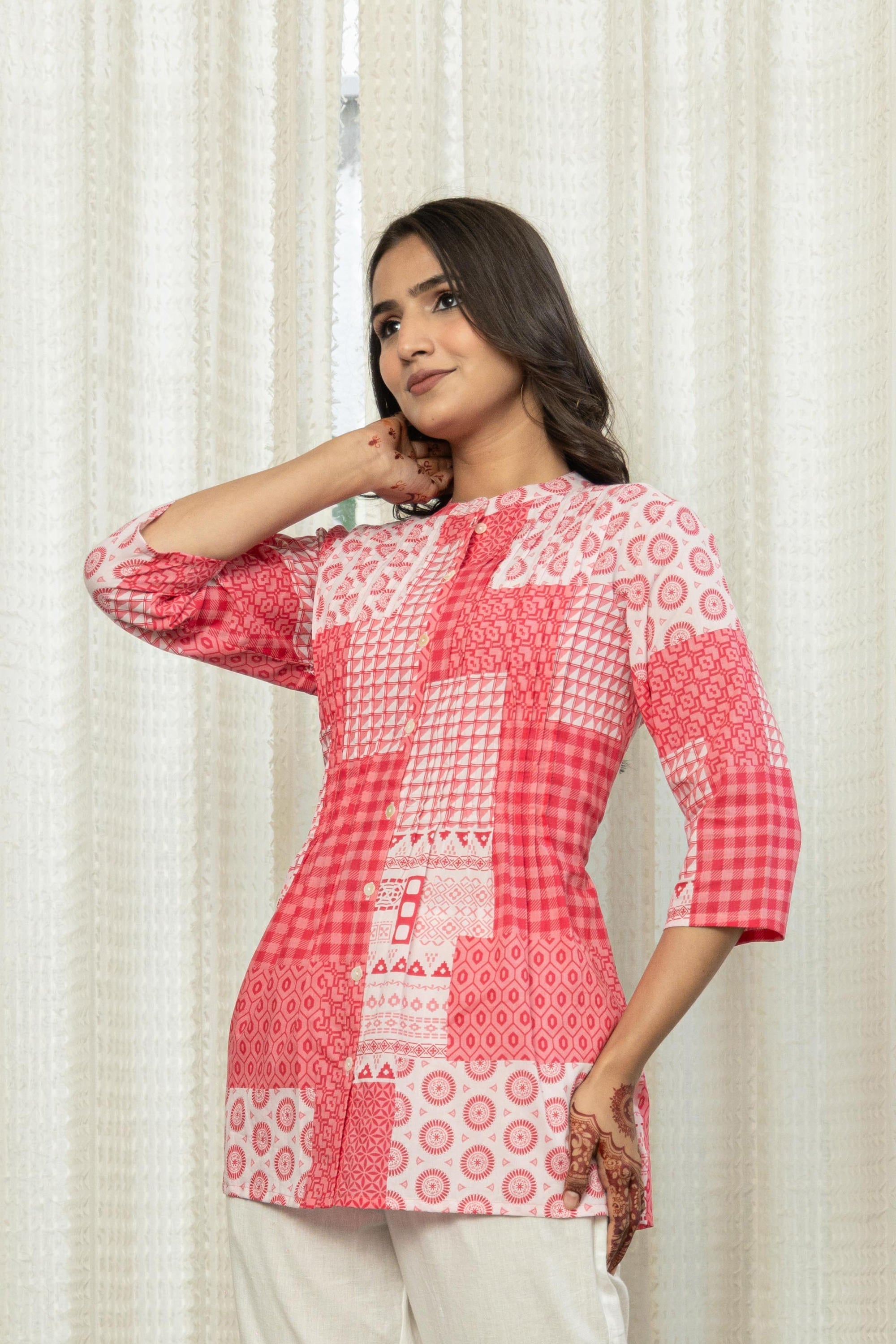Juniper Pink Geometric Printed Cotton Tunic With Buttons - Distacart