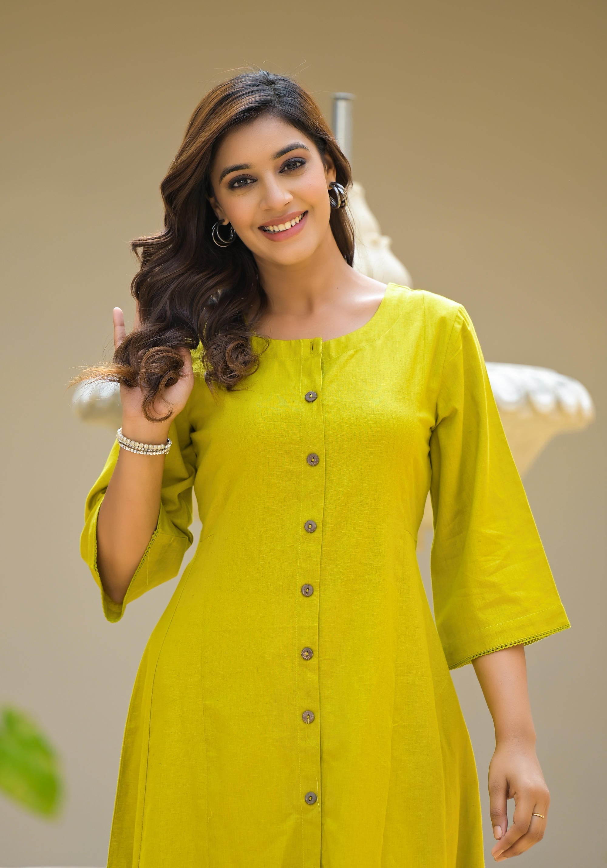 Juniper Lime Green Solid Cotton Linen Kurta With Button Closure - Distacart