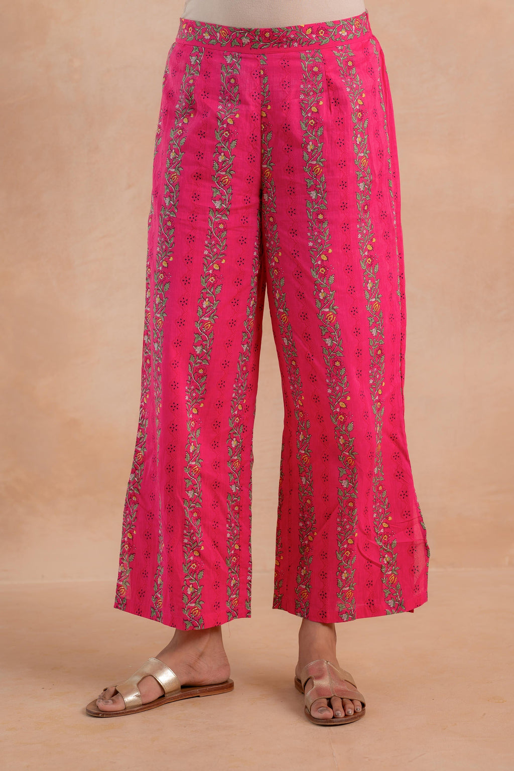 Juniper Gulnaar Heritage Print Kurta And Pant Set - Distacart