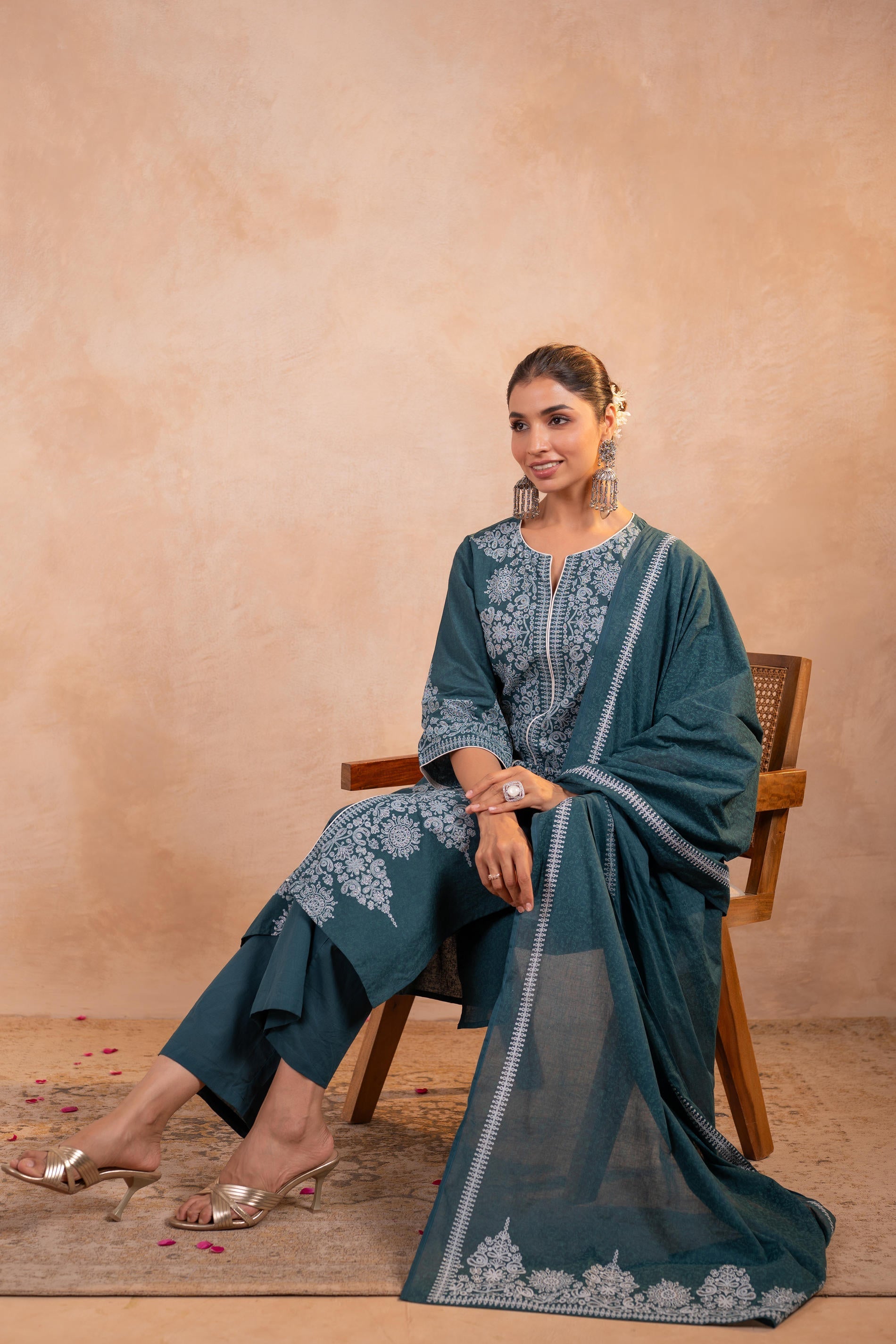 Juniper Teal Printed Kurta Pant And Dupatta Set - Distacart