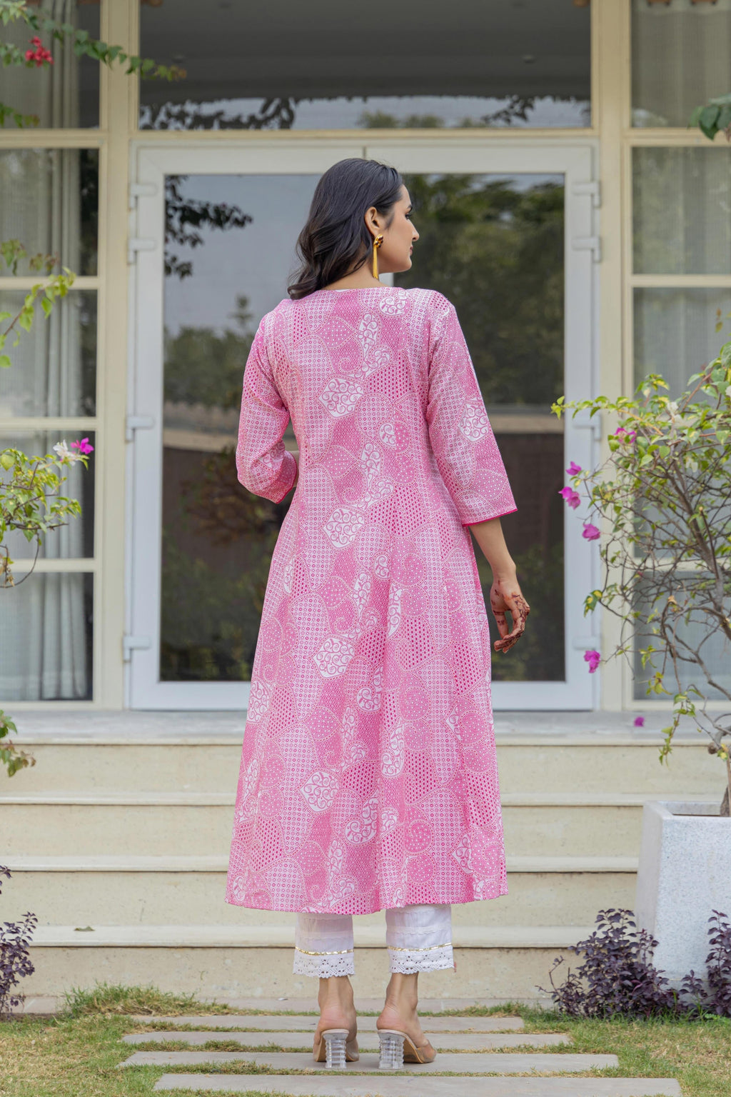 Juniper Pink Ethnic Motif Printed Viscose Kurta With Sequins - Distacart