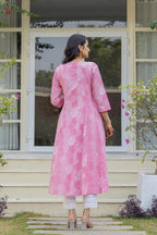 Juniper Pink Ethnic Motif Printed Viscose Kurta With Sequins - Distacart