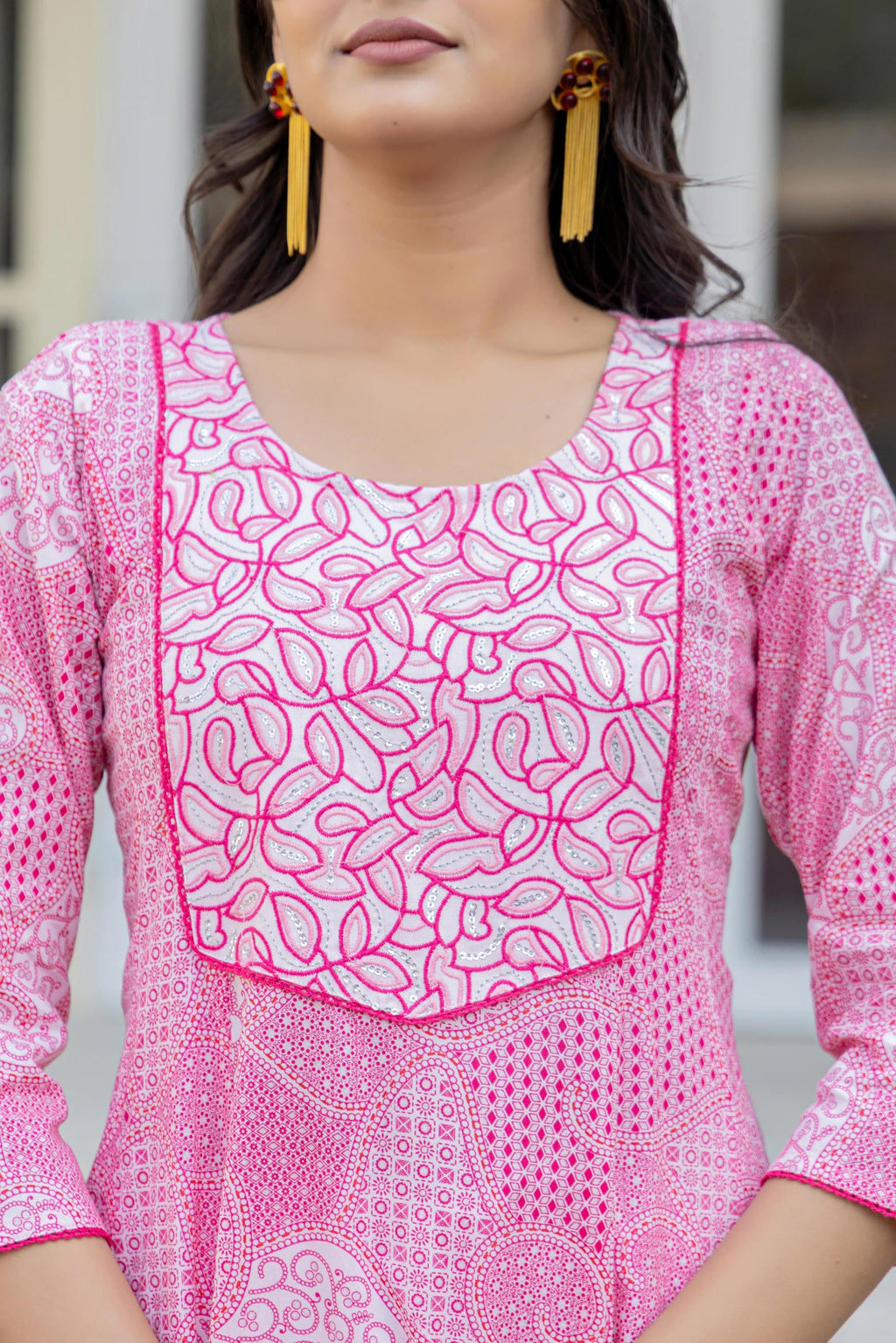 Juniper Pink Ethnic Motif Printed Viscose Kurta With Sequins - Distacart