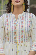Juniper Ivory Floral Printed Cotton Kurta With Thread Work & Lace - Distacart
