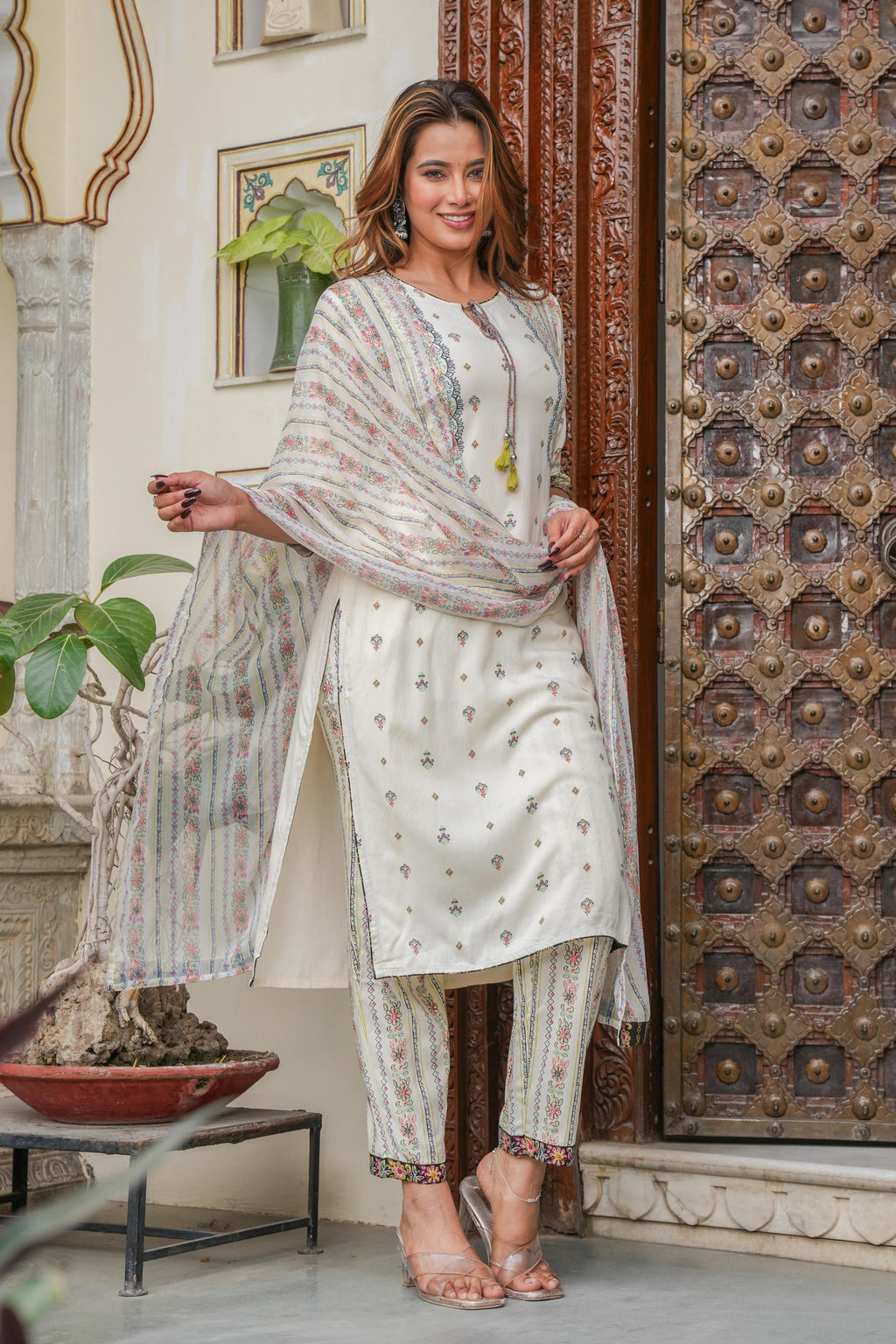Juniper Off white printed kurta , Printed bottom and floral dupatta with dori and tassel - Distacart