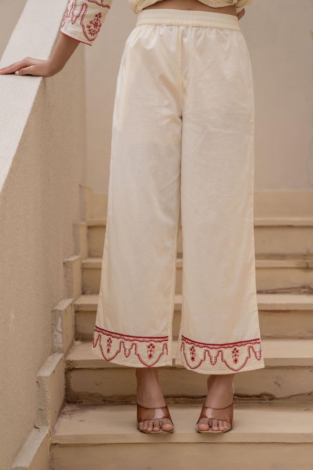 Juniper Off-White Anarkali Kurta Set With Red Embroidery And Organza Dupatta - Distacart