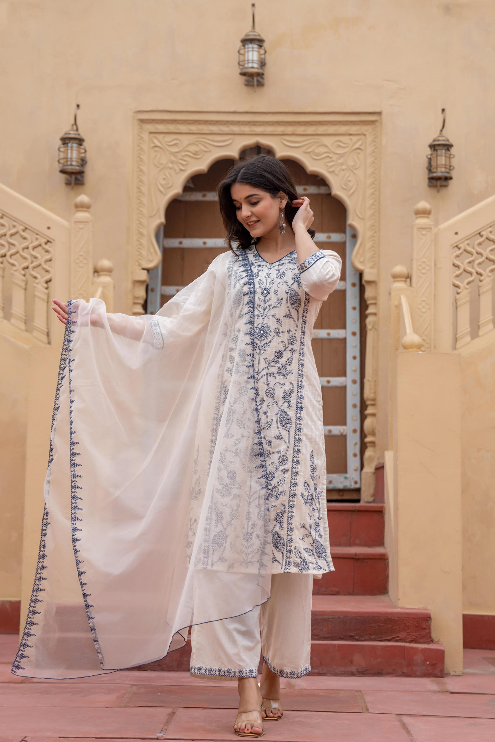 Juniper Off White & Indigo Blue Floral Embroidered Ethnic Suit Set With Dupatta - Distacart