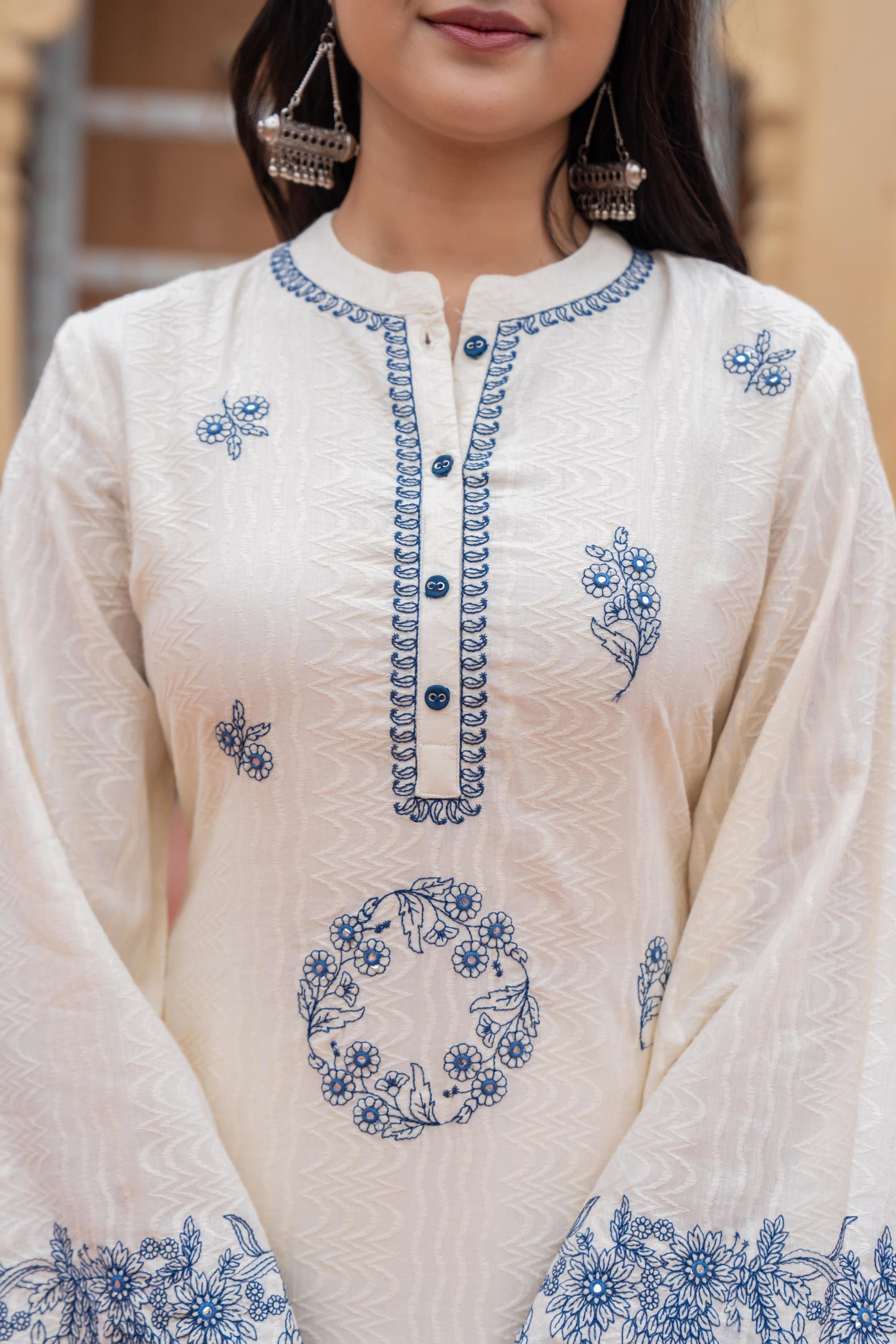 Juniper Off White & Navy Blue Embroidered Straight Kurta Set with Contrast Detailing - Distacart