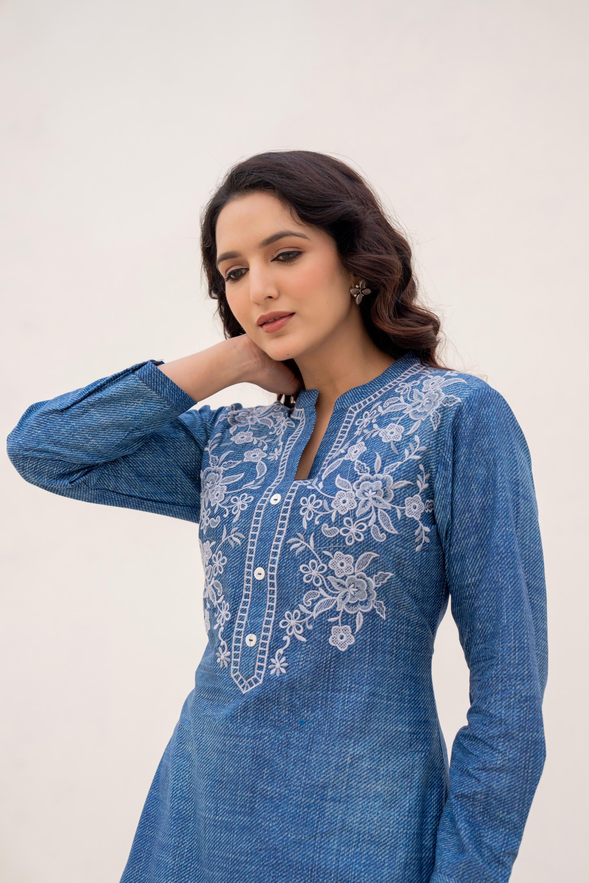 Juniper Blue Solid Cotton Tunic With Thread Work And Buttons