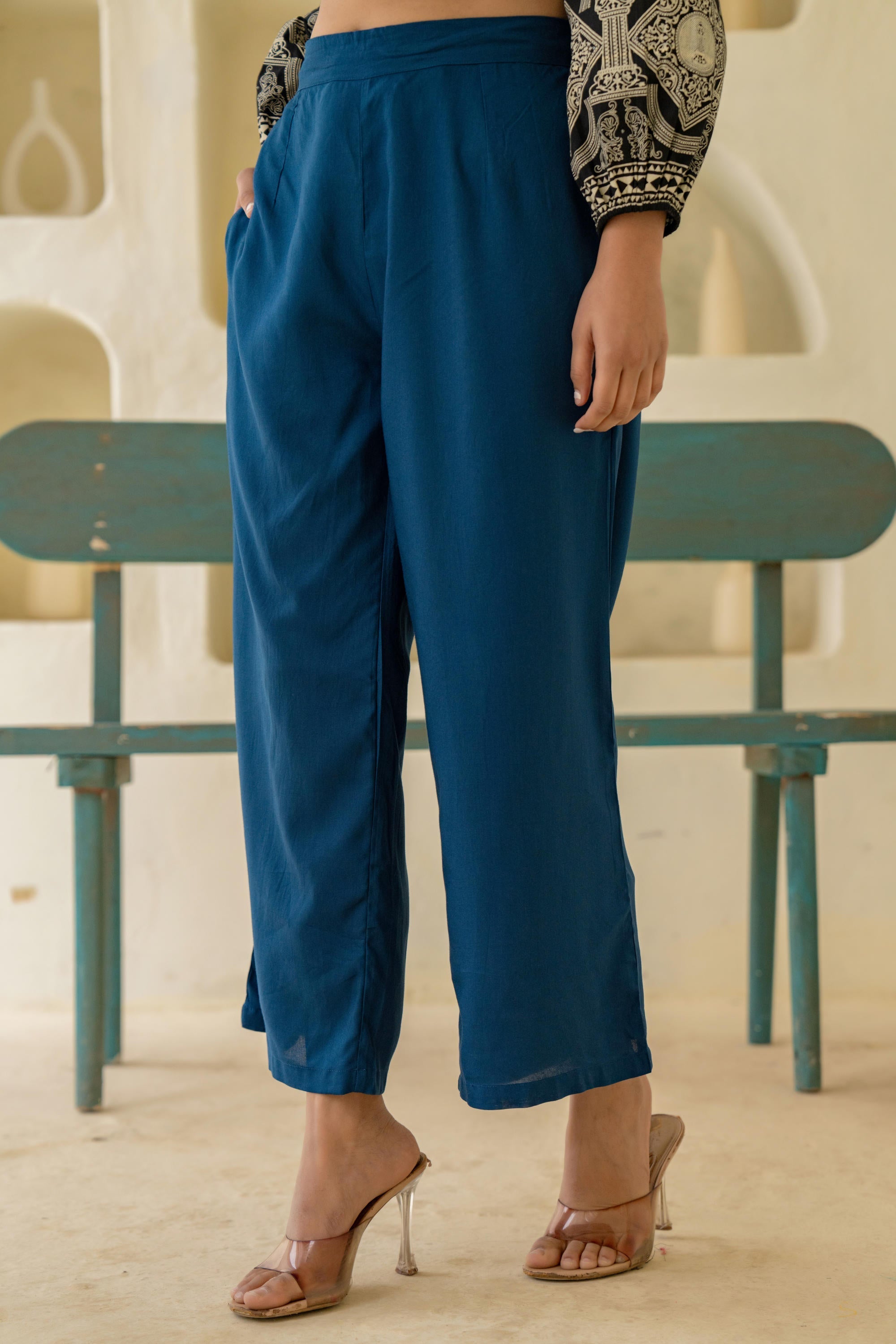 Juniper Navy Solid Viscose Palazzo Pants