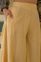 Juniper Gold Solid Viscose Palazzo Pants