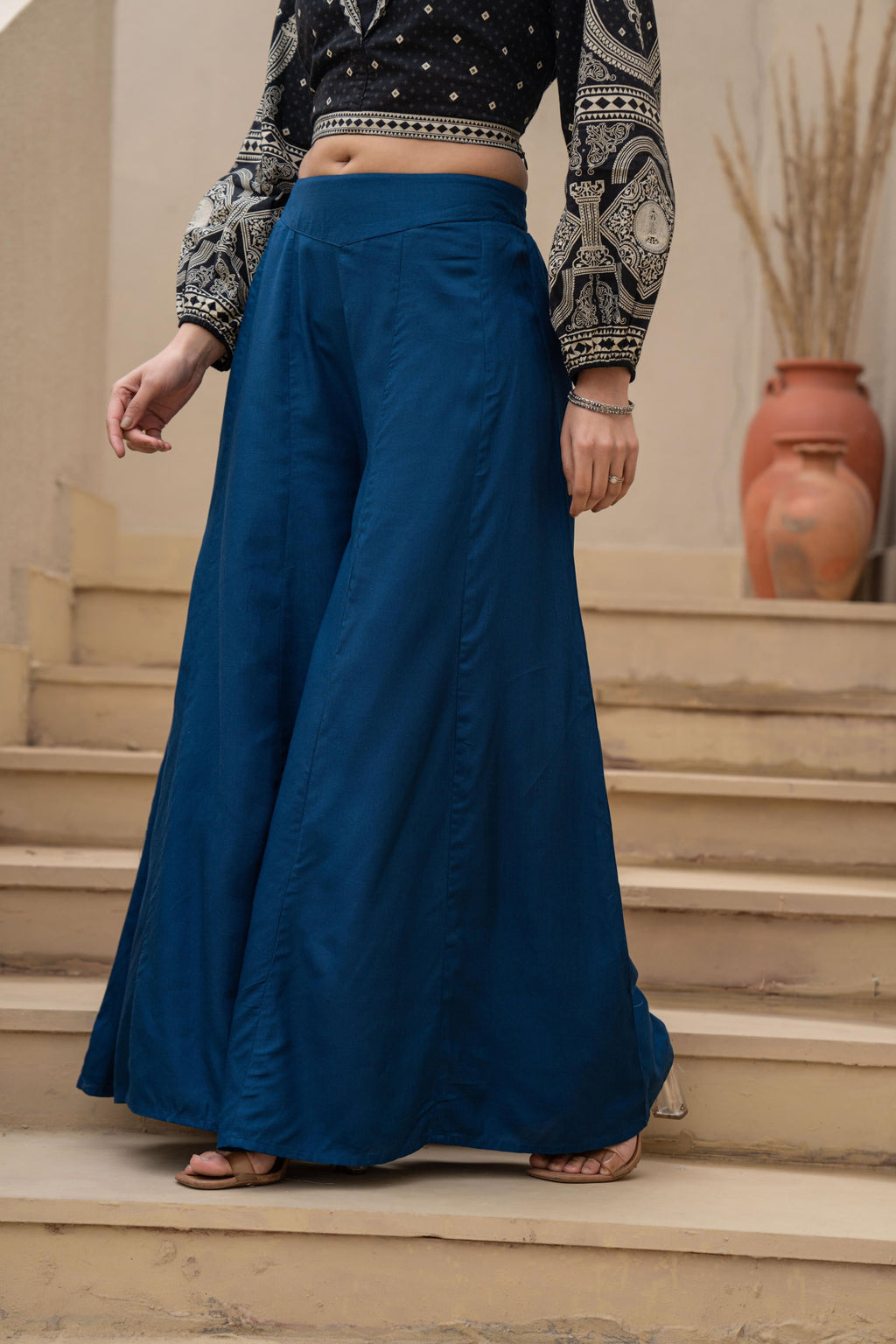 Juniper Navy Solid Viscose Palazzo Pants