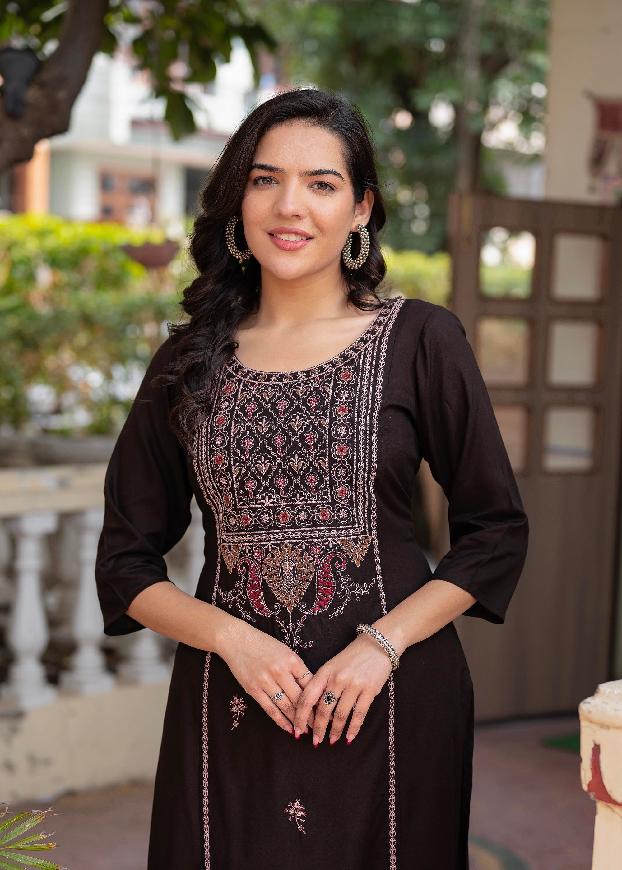 Juniper Dark Coffee Viscose Geometric Printed Kurta with Ethnic Motifs & Thread Work