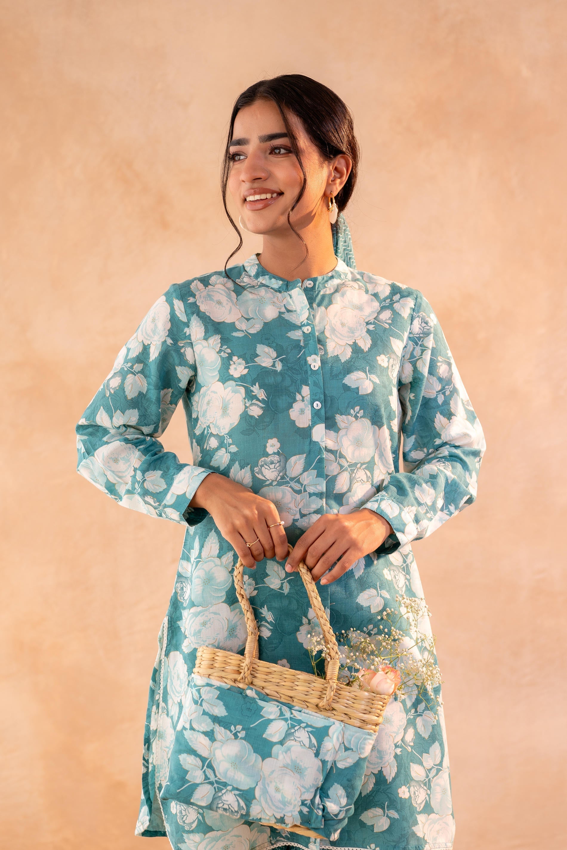 Juniper Teal Garden Bloom Kurta And Pant Set - Distacart