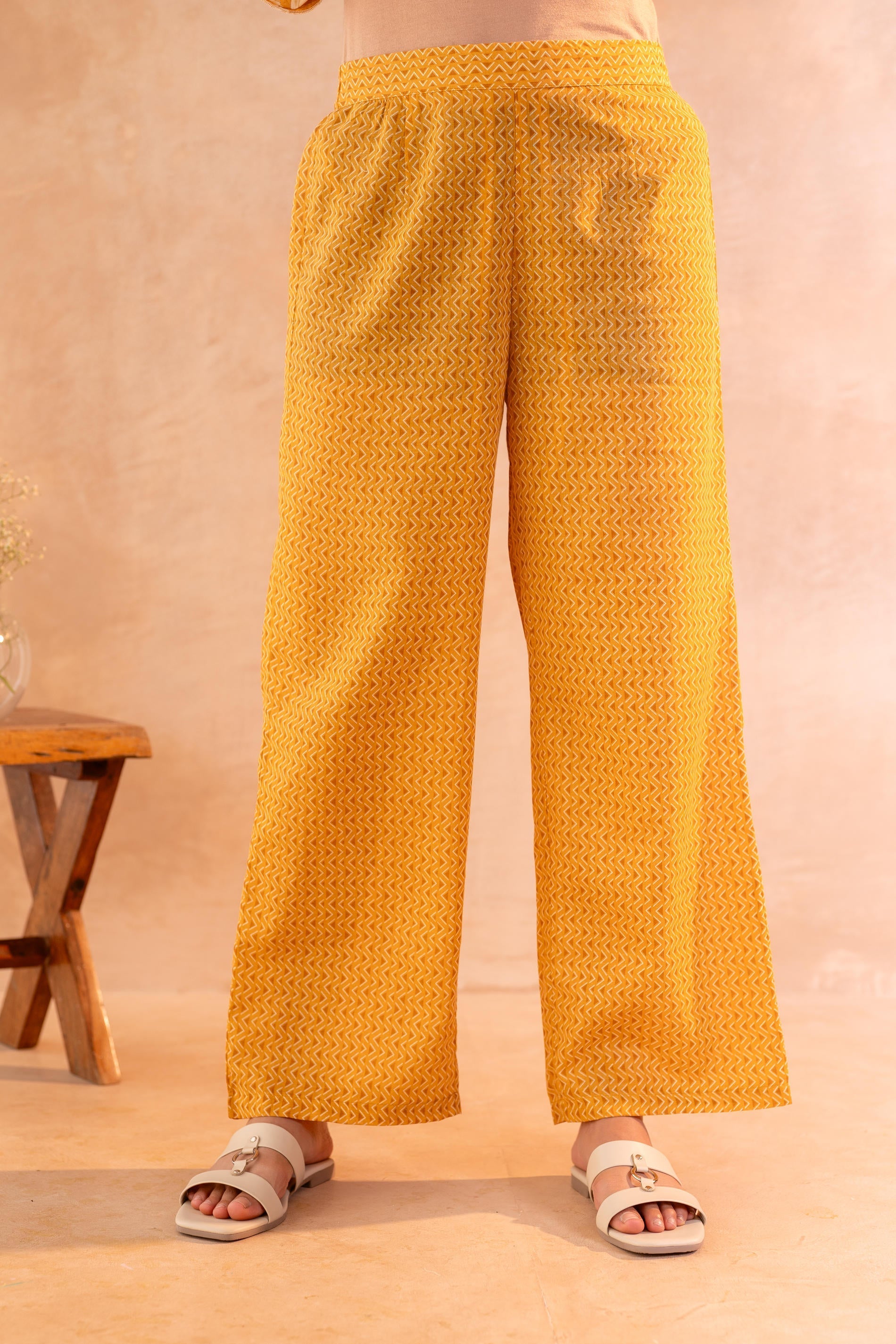 Juniper Sunlit Bloom Mustard Kurta And Pant Set - Distacart