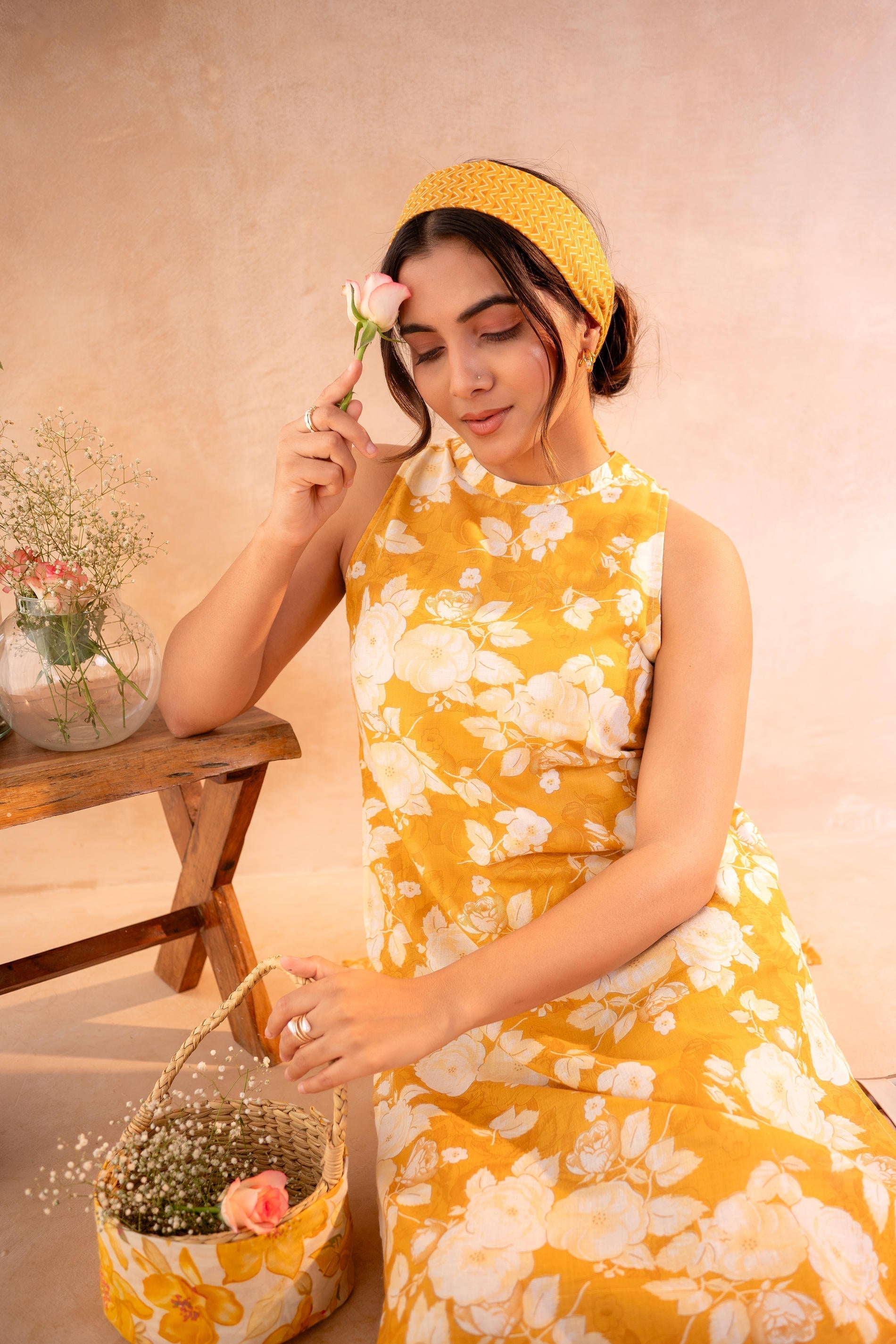 Juniper Golden Petal Daywear Kurta And Pant Set - Distacart