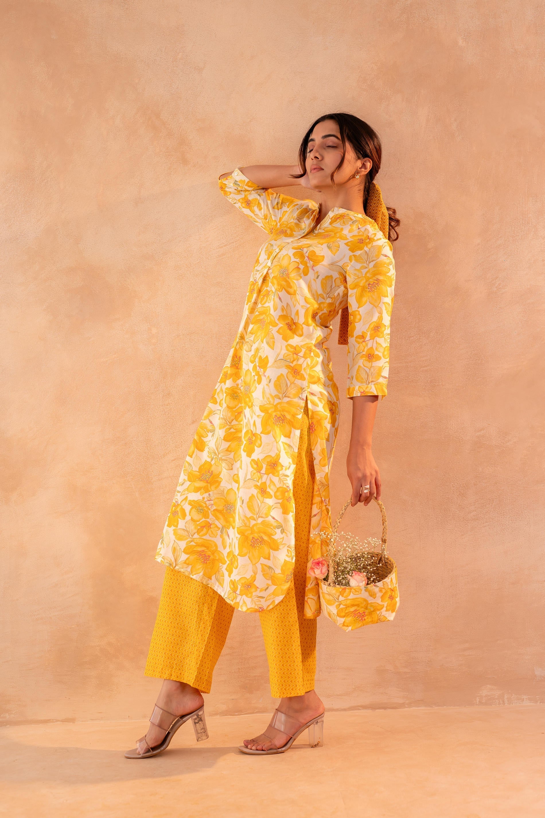Juniper Golden Petal Daywear Kurta And Pant Set - Distacart