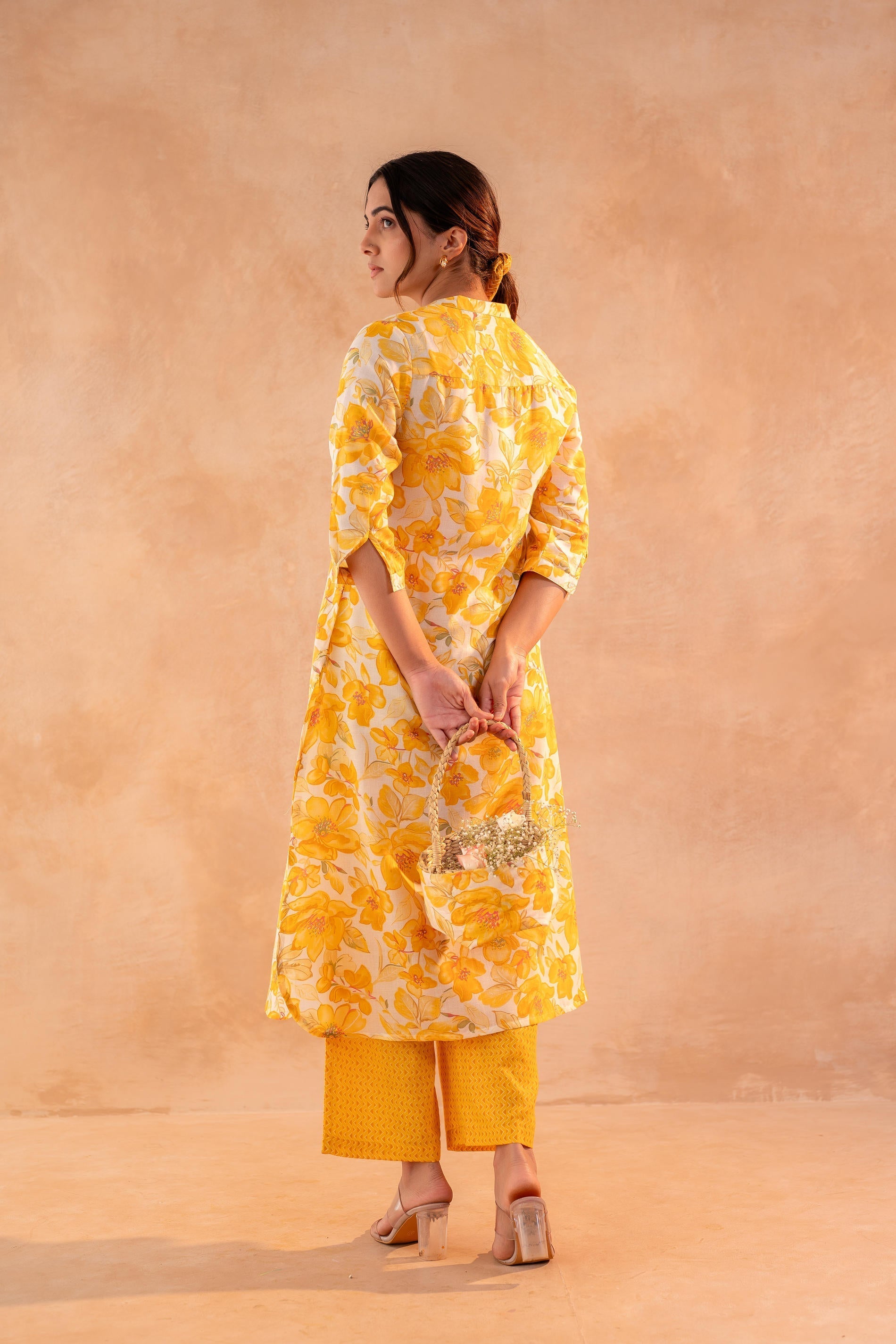Juniper Golden Petal Daywear Kurta And Pant Set - Distacart