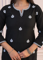 Juniper Black Floral Embroidered Cotton Slub Kurta With Palazzo - Distacart