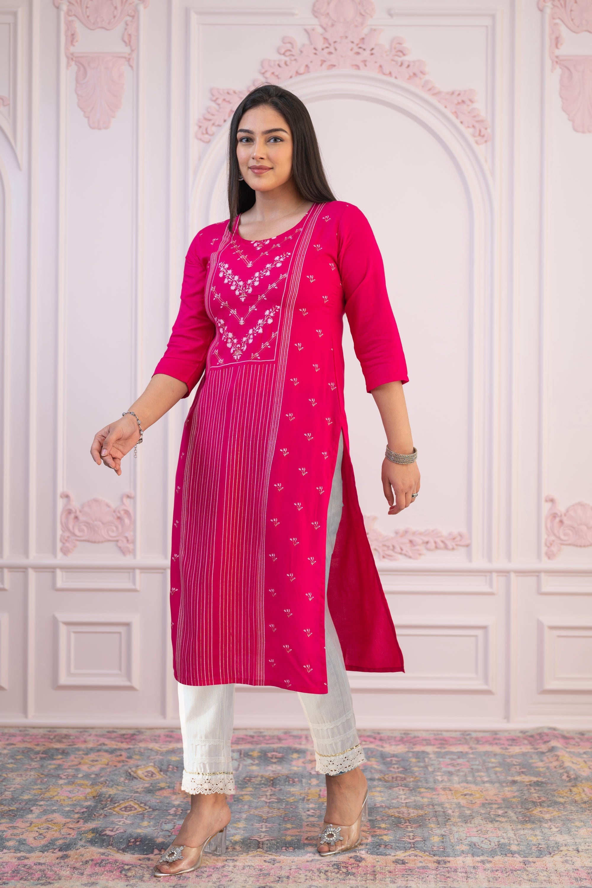 Juniper Fuchsia Printed Viscose Straight Fit Kurta With Round Neck - Distacart