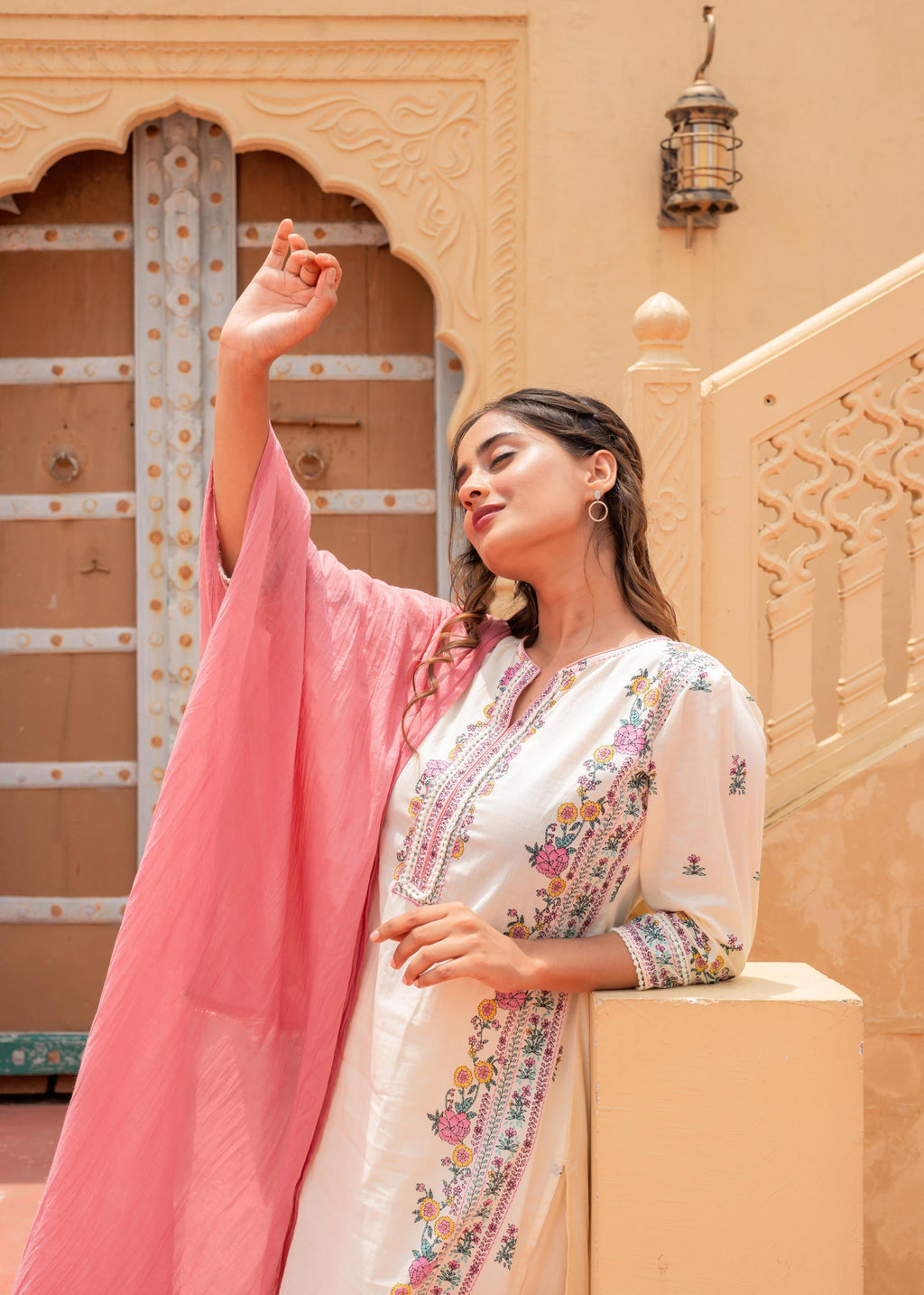 Juniper Soft Pastel Floral Printed Ivory Kurti Set - Distacart