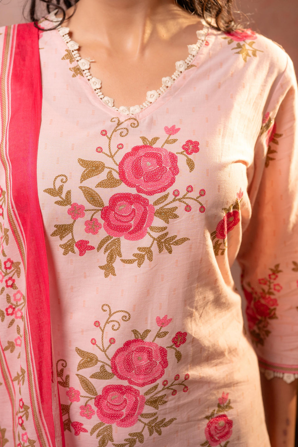 Juniper Gulbahaar Blush Floral Kurta Pant And Dupatta Set - Distacart