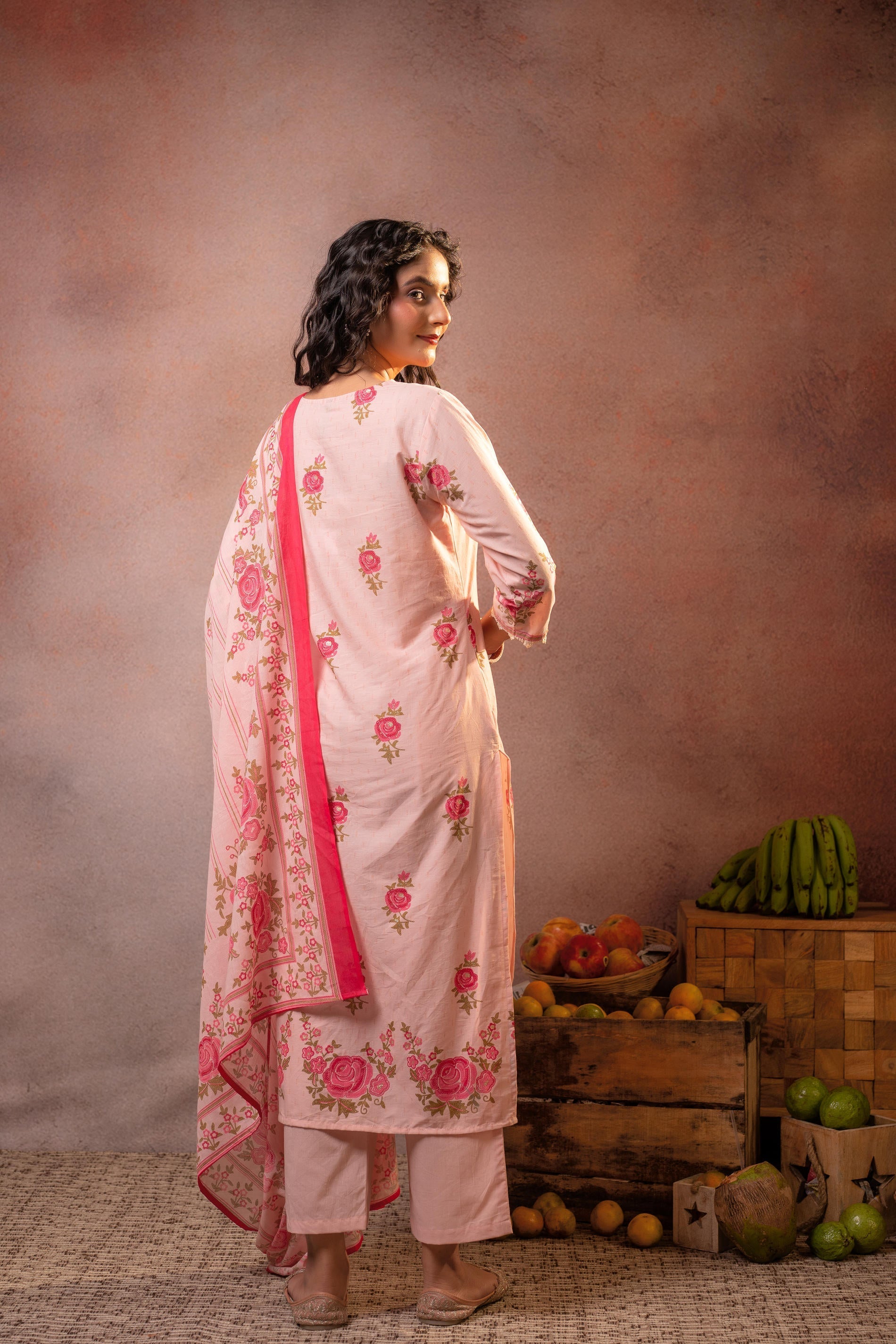 Juniper Gulbahaar Blush Floral Kurta Pant And Dupatta Set - Distacart