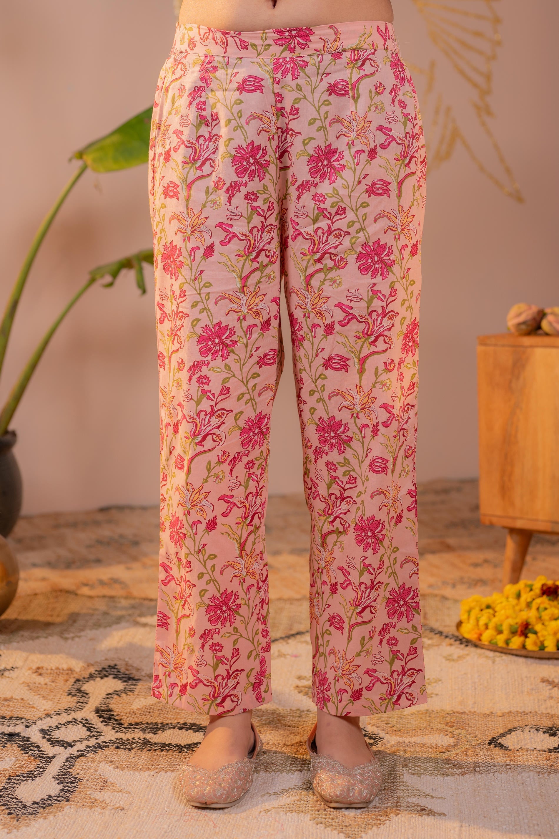 Juniper Noor-e-Gul Peach Printed Kurta Pant And Dupatta Set - Distacart