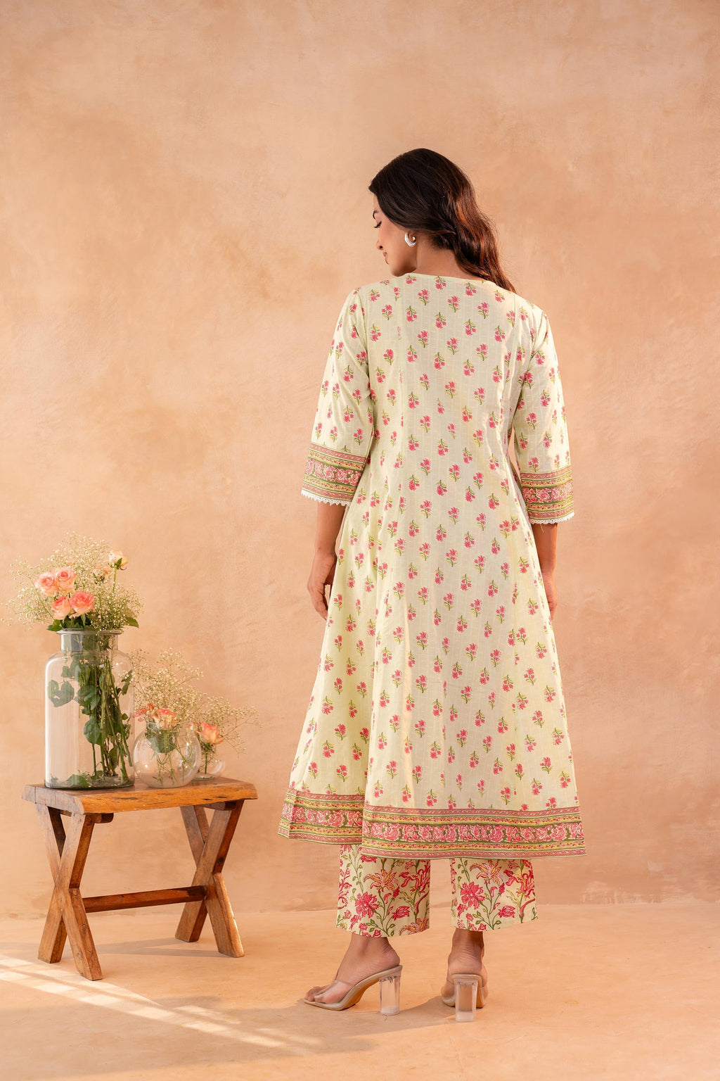 Juniper Noor-e-Gul SageGreen Printed Kurta Pant And Dupatta Set - Distacart