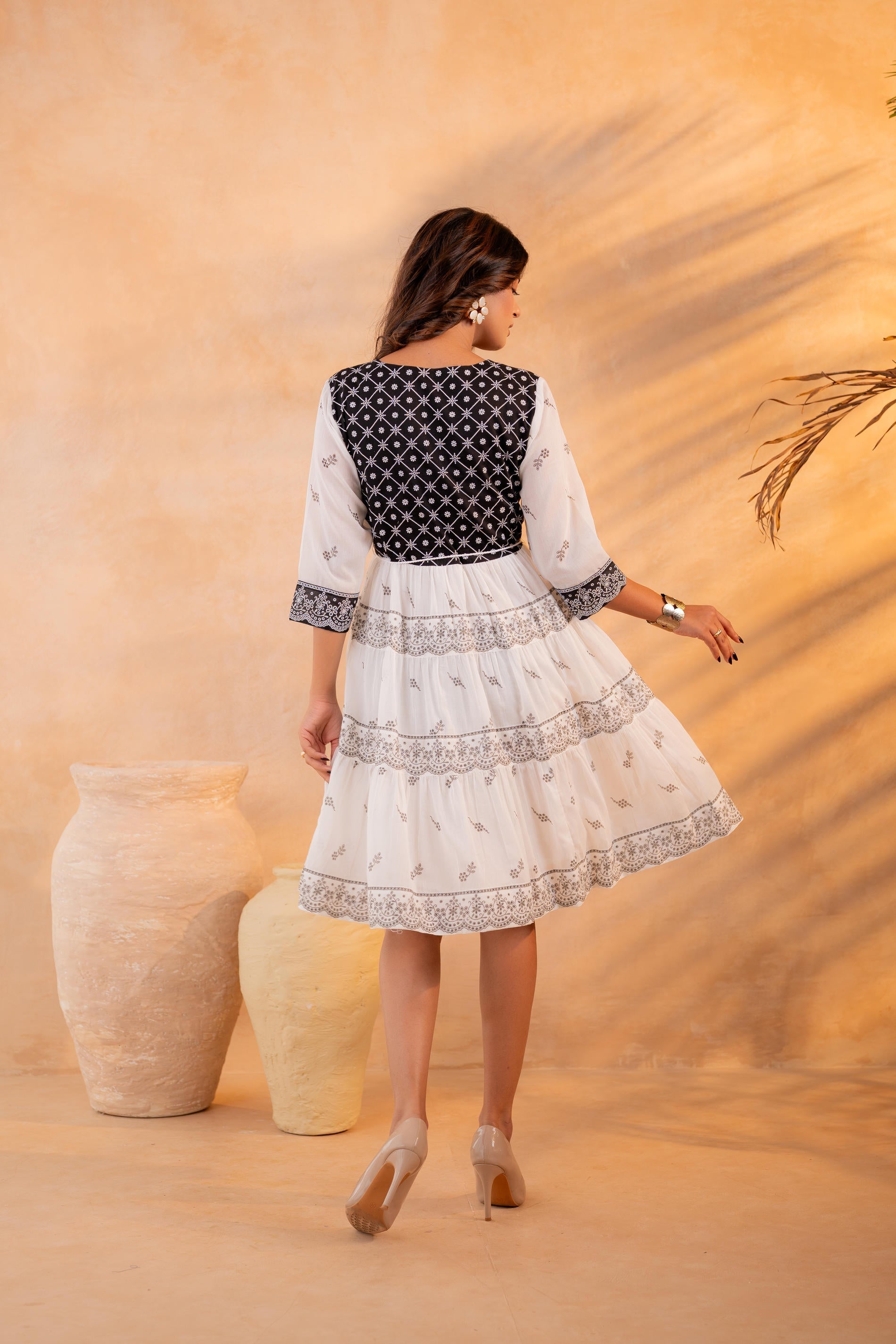 Juniper Black & White Heritage Tier Dress - Distacart