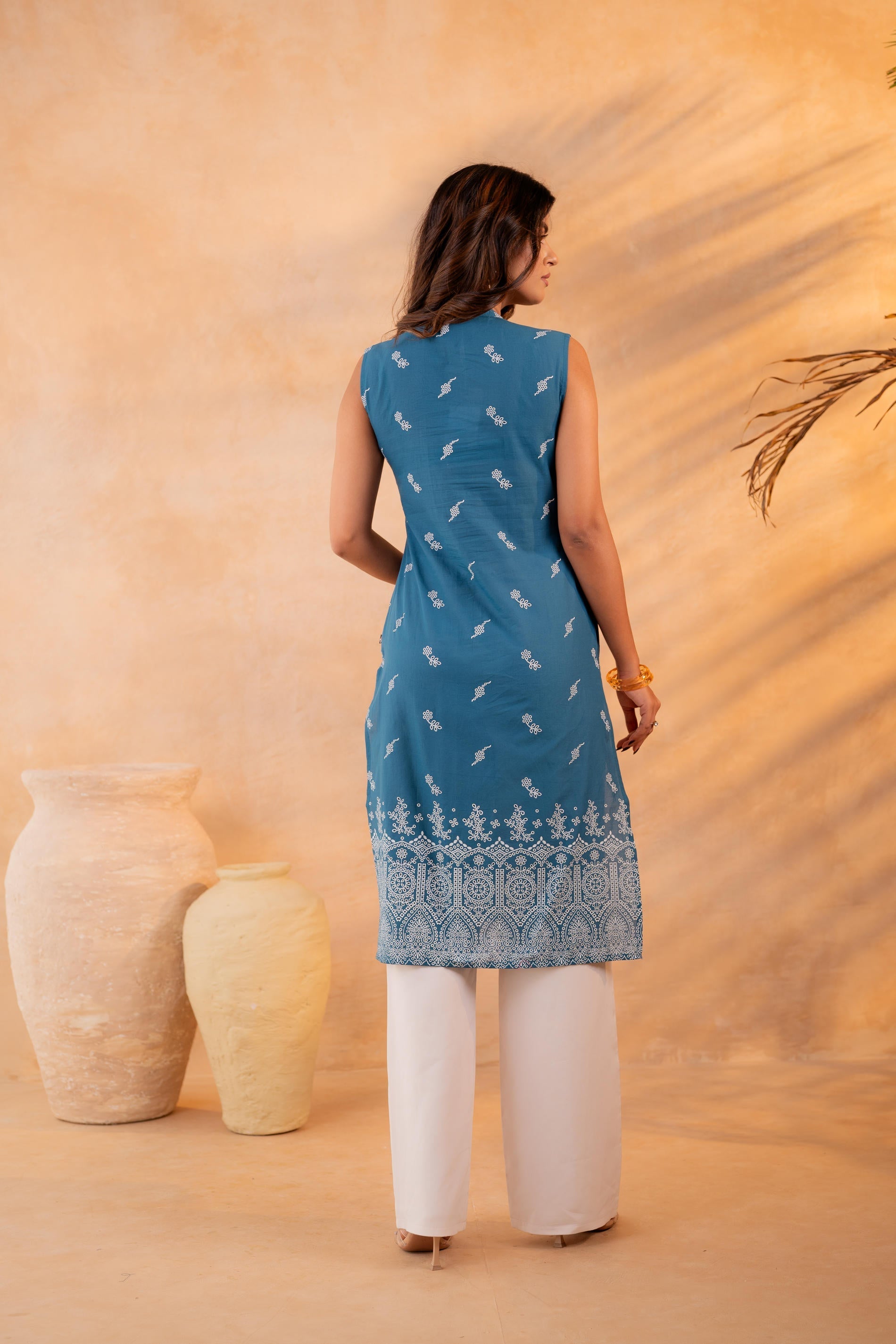 Juniper Indigo Bloom Border Kurta - Distacart