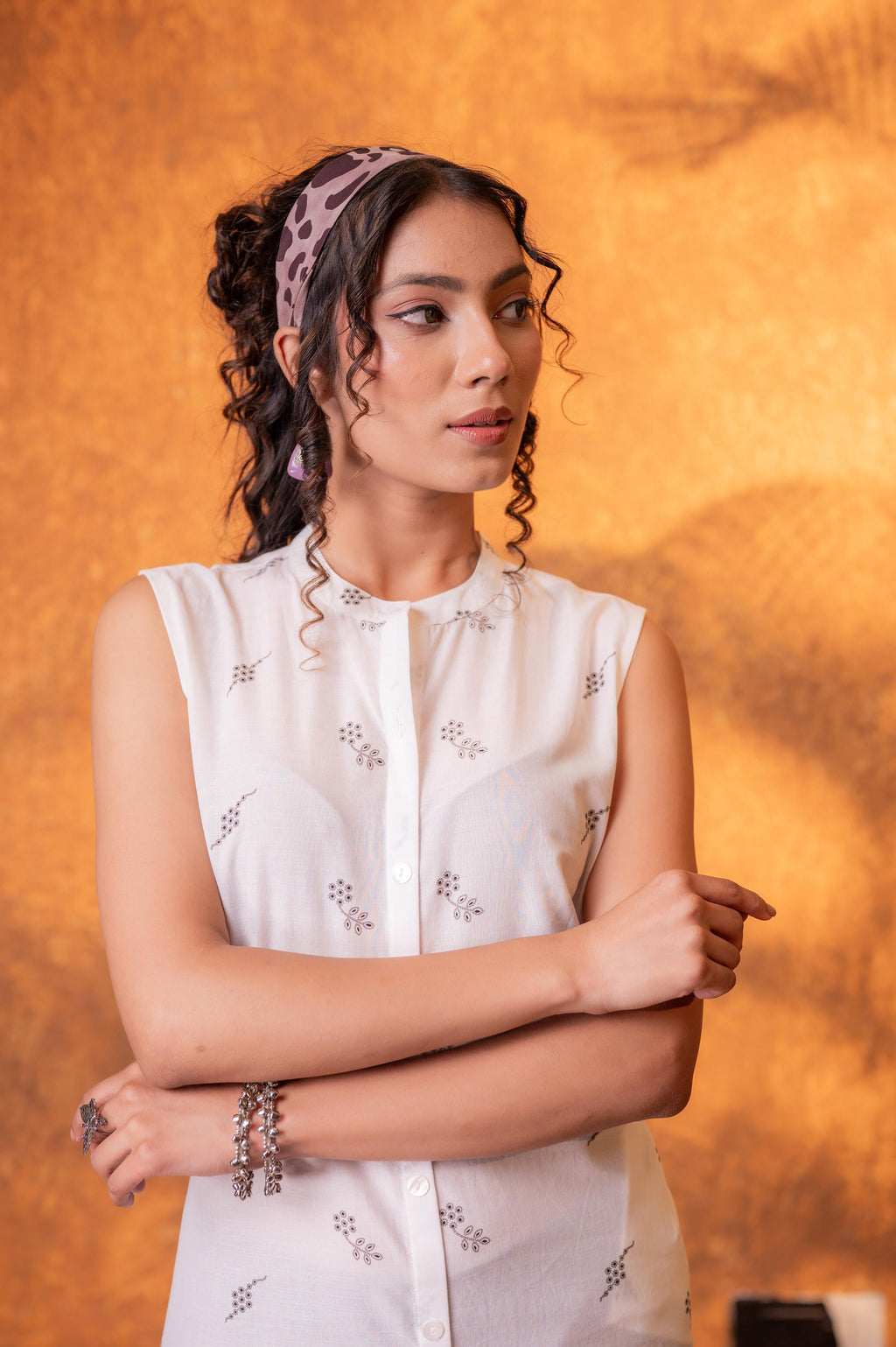 Juniper Black & White Bloom Border Kurta - Distacart
